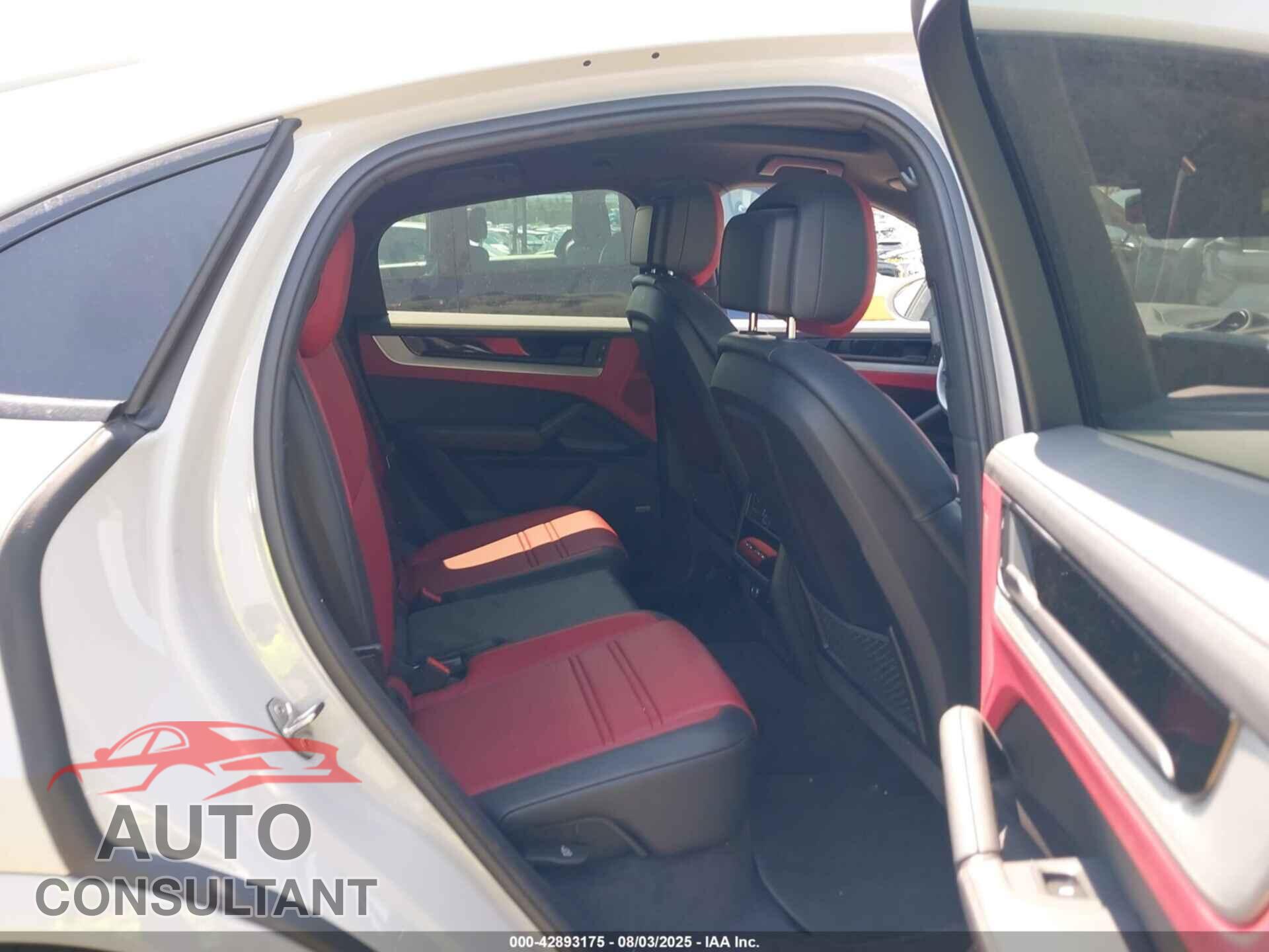 PORSCHE CAYENNE COUPE 2024 - WP1BA2AY5RDA50967