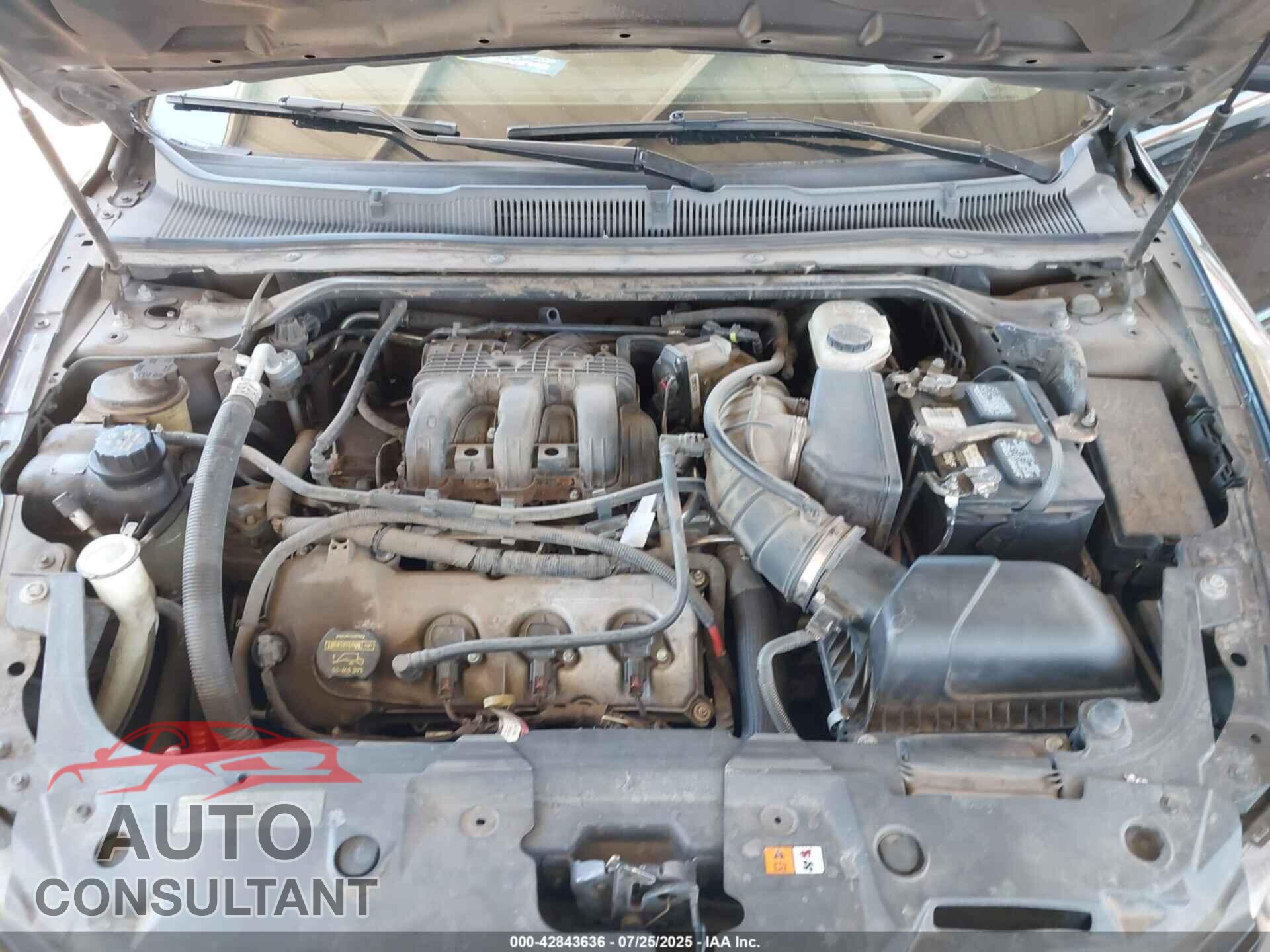 FORD TAURUS 2011 - 1FAHP2FW8BG152677