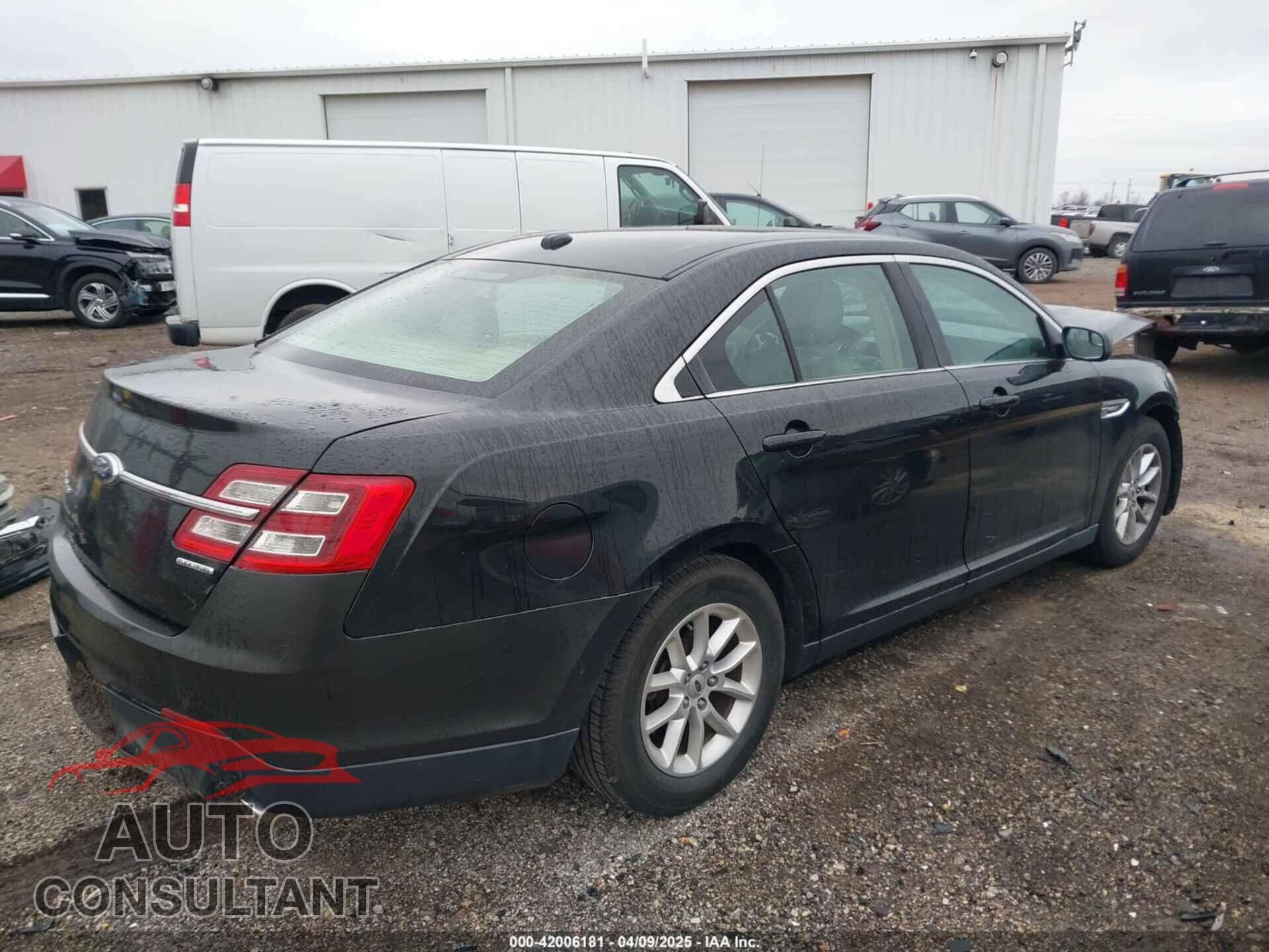 FORD TAURUS 2013 - 1FAHP2D82DG234363