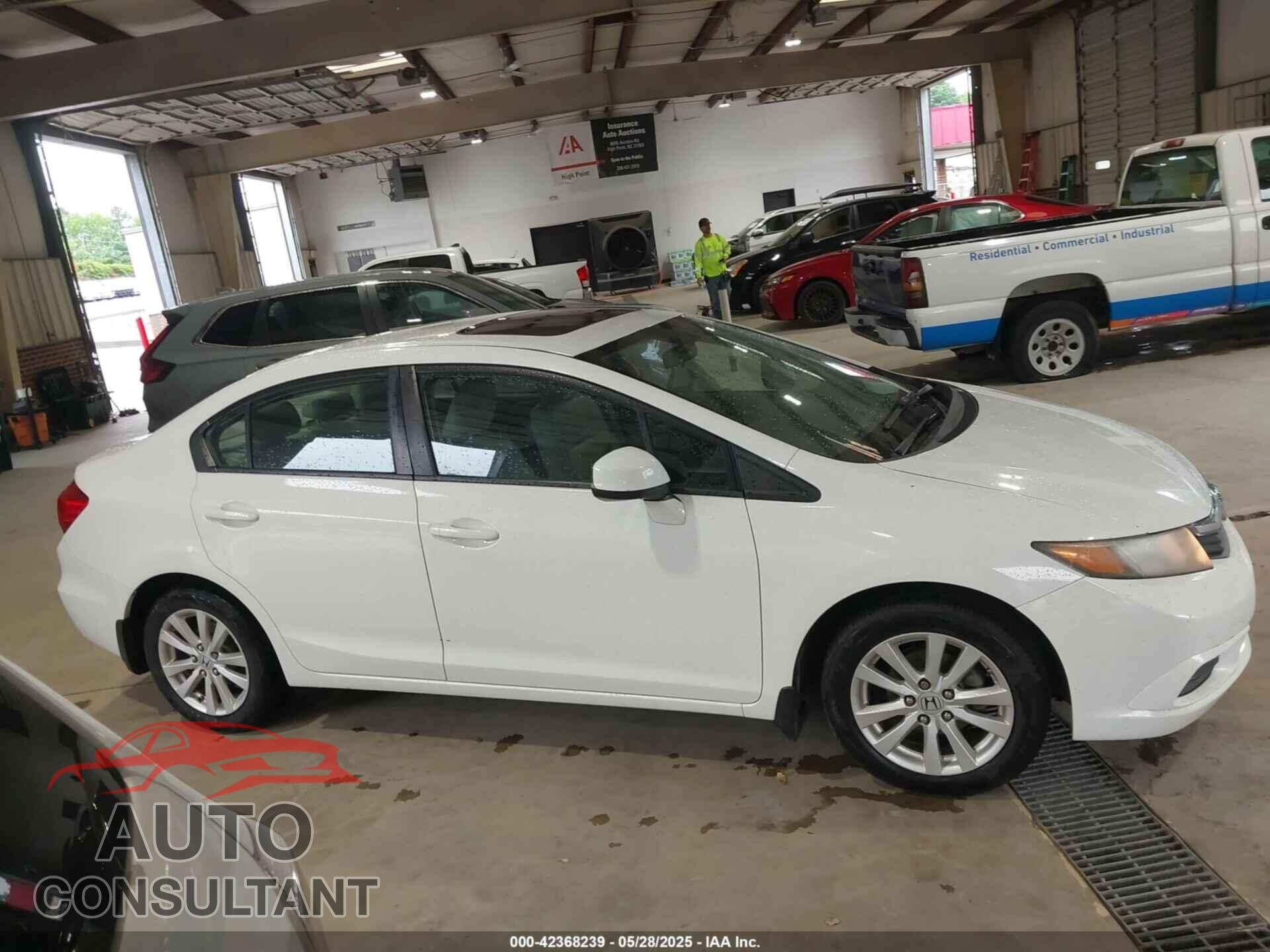 HONDA CIVIC 2012 - 2HGFB2F96CH531310