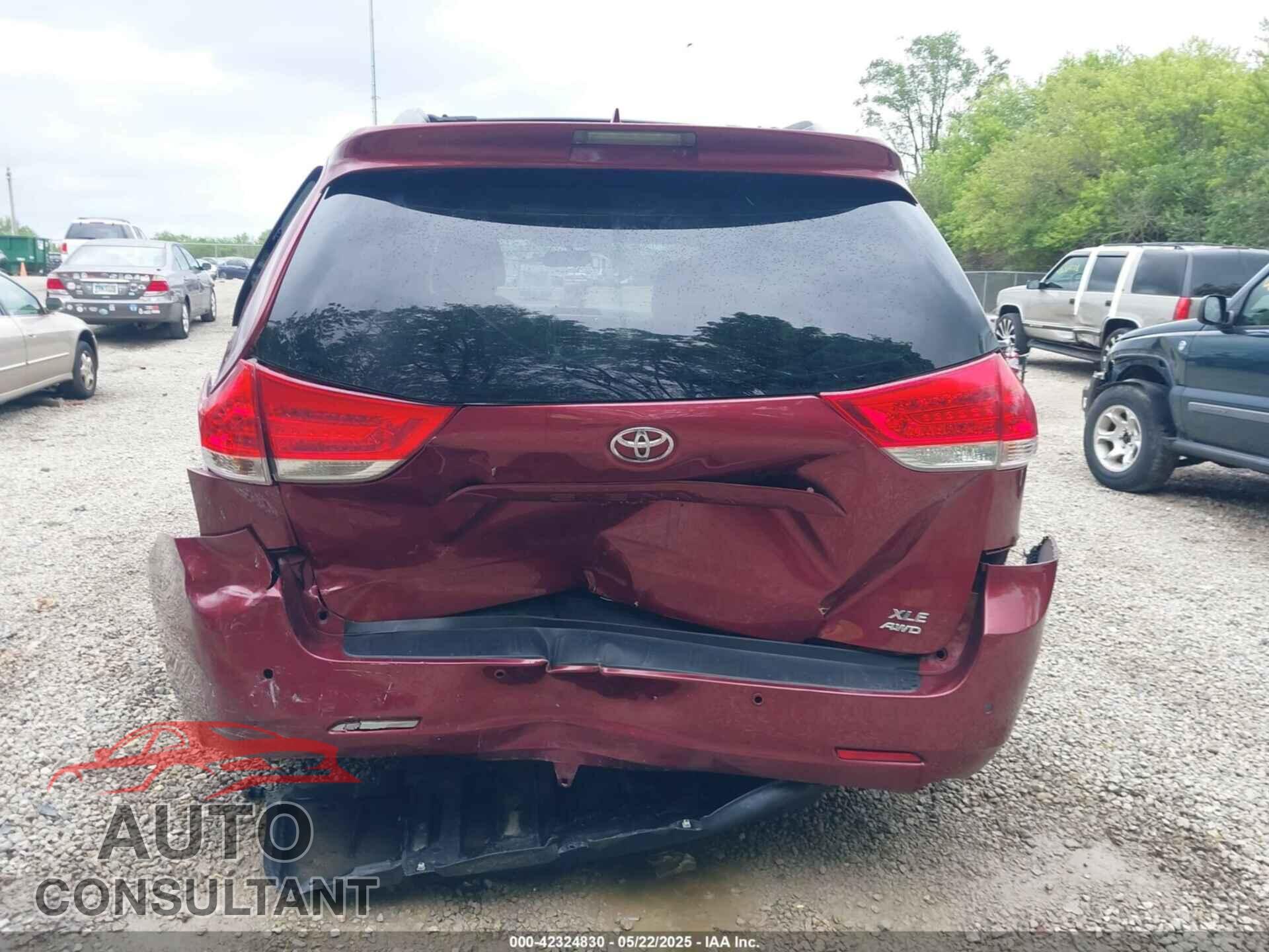 TOYOTA SIENNA 2012 - 5TDDK3DCXCS033249