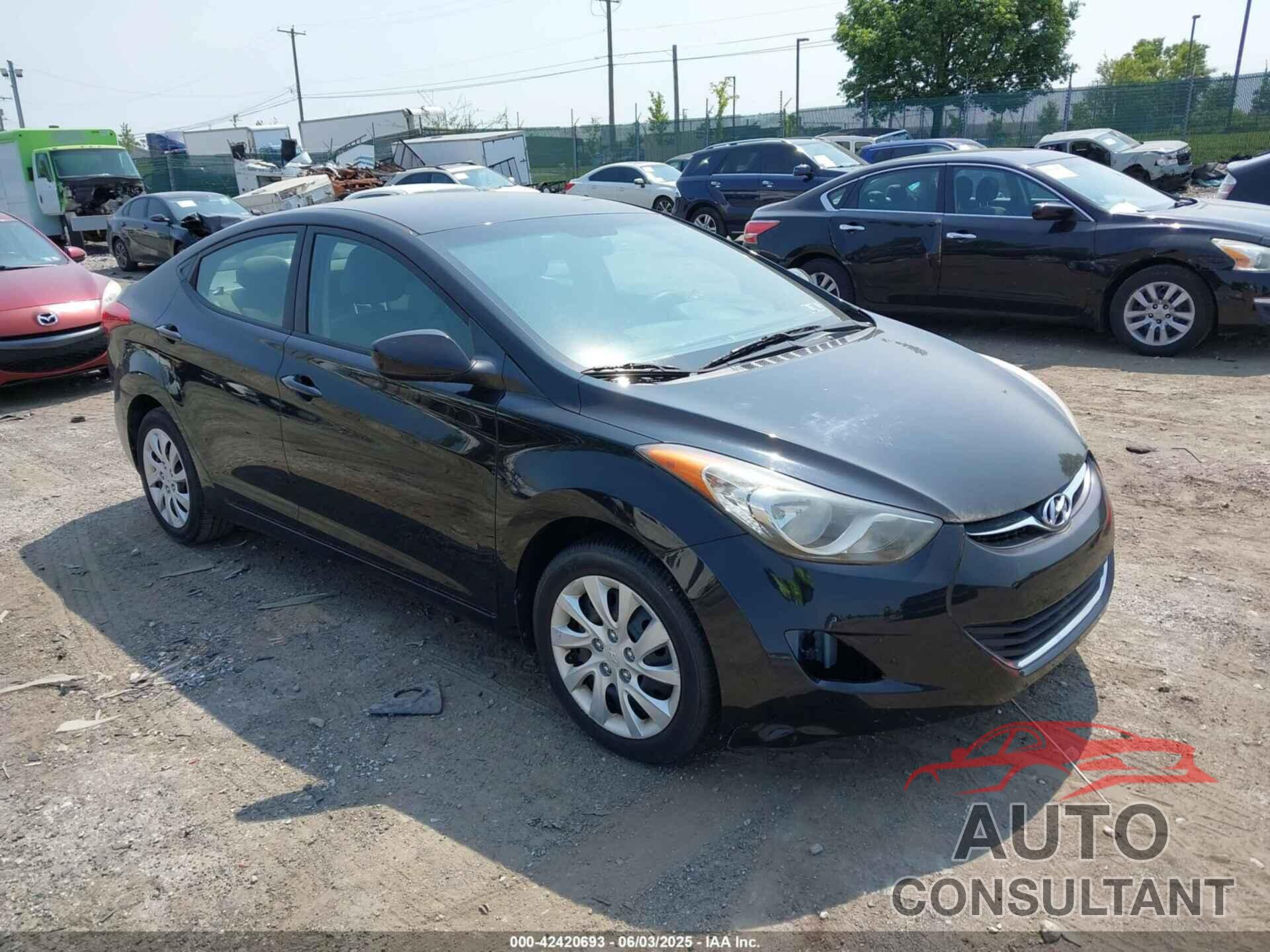 HYUNDAI ELANTRA 2012 - 5NPDH4AE4CH068580