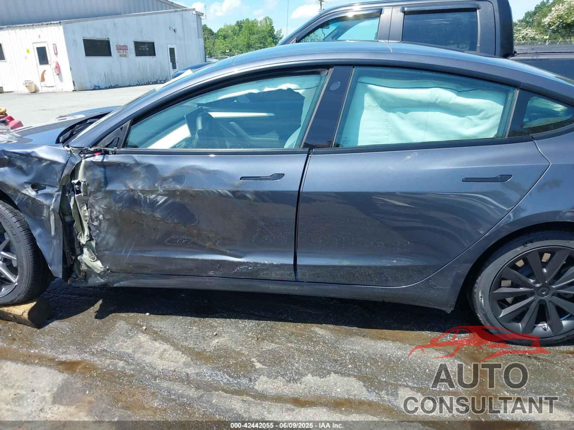 TESLA MODEL 3 2023 - 5YJ3E1EA7PF413311