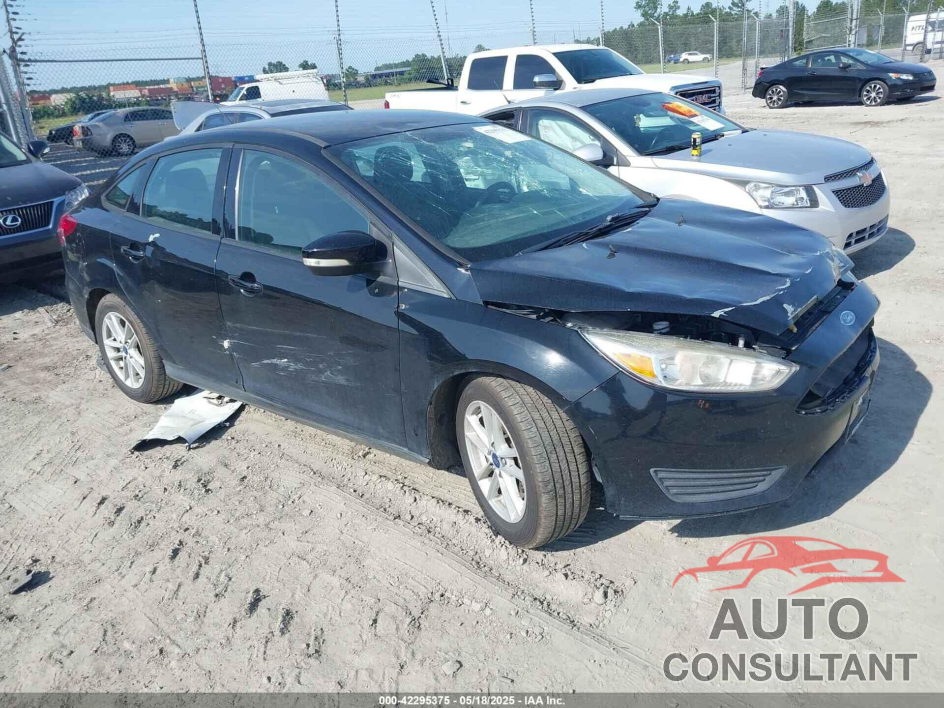 FORD FOCUS 2017 - 1FADP3F24HL332725
