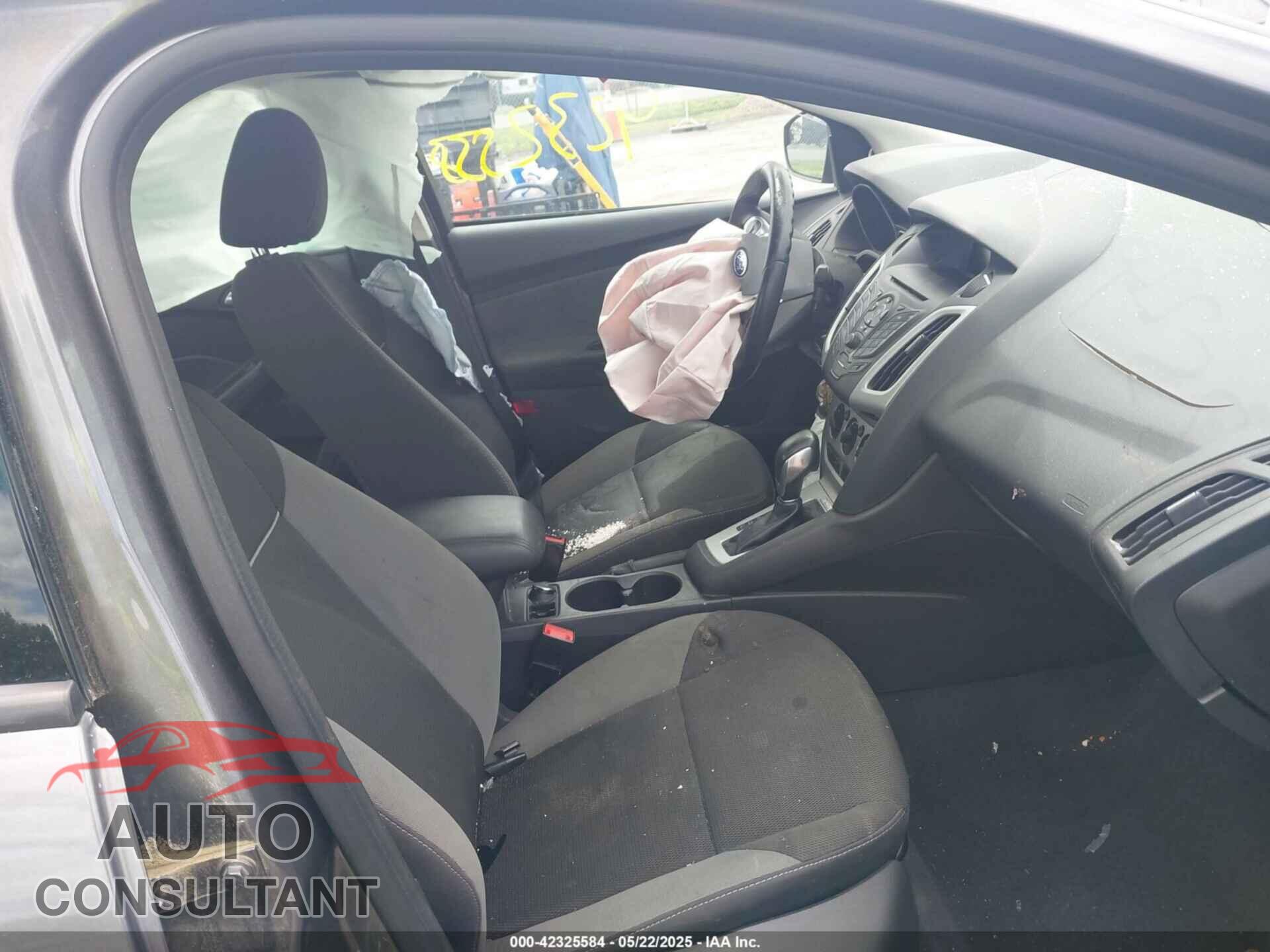 FORD FOCUS 2014 - 1FADP3F26EL409509