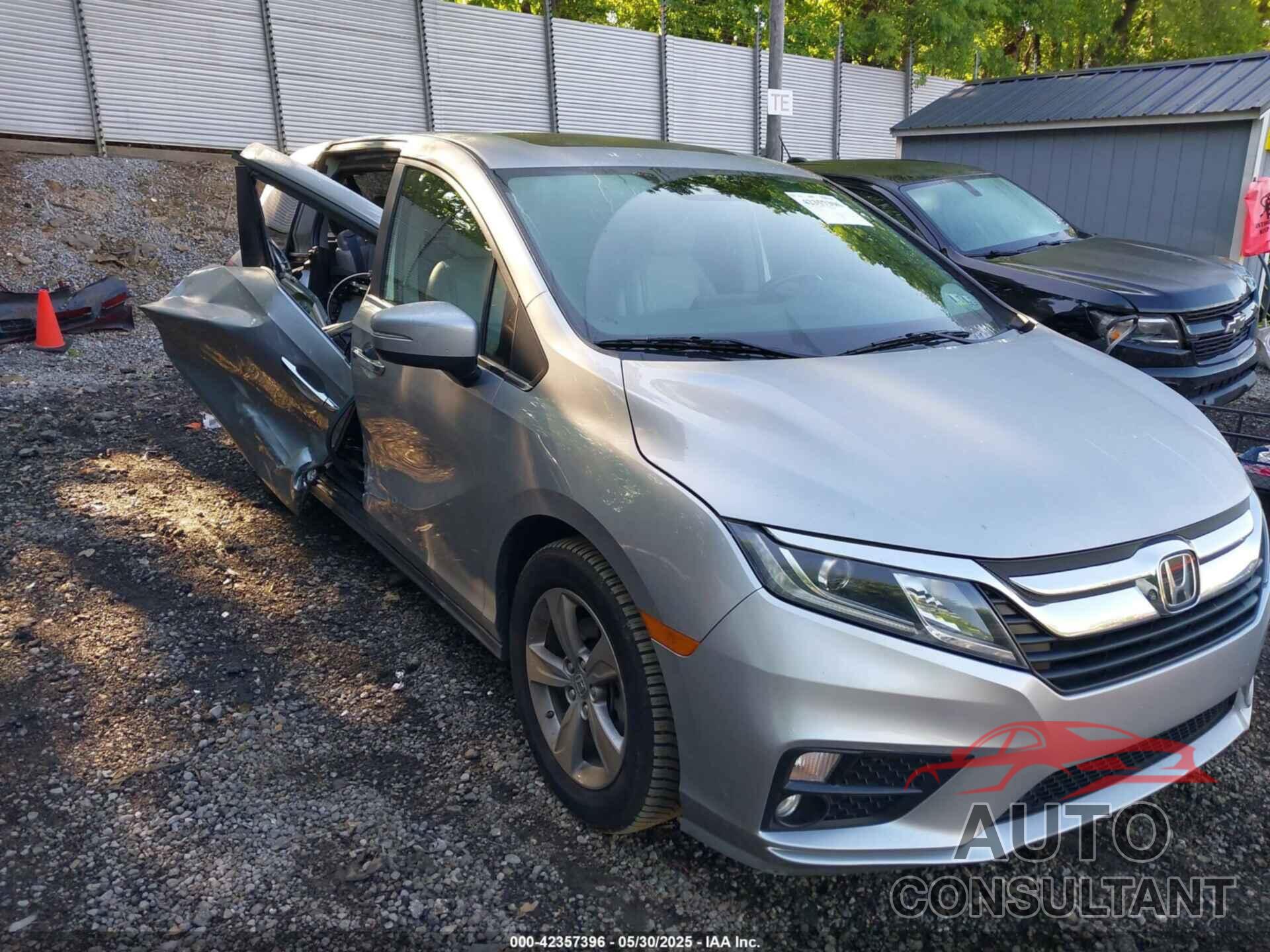 HONDA ODYSSEY 2019 - 5FNRL6H78KB112584