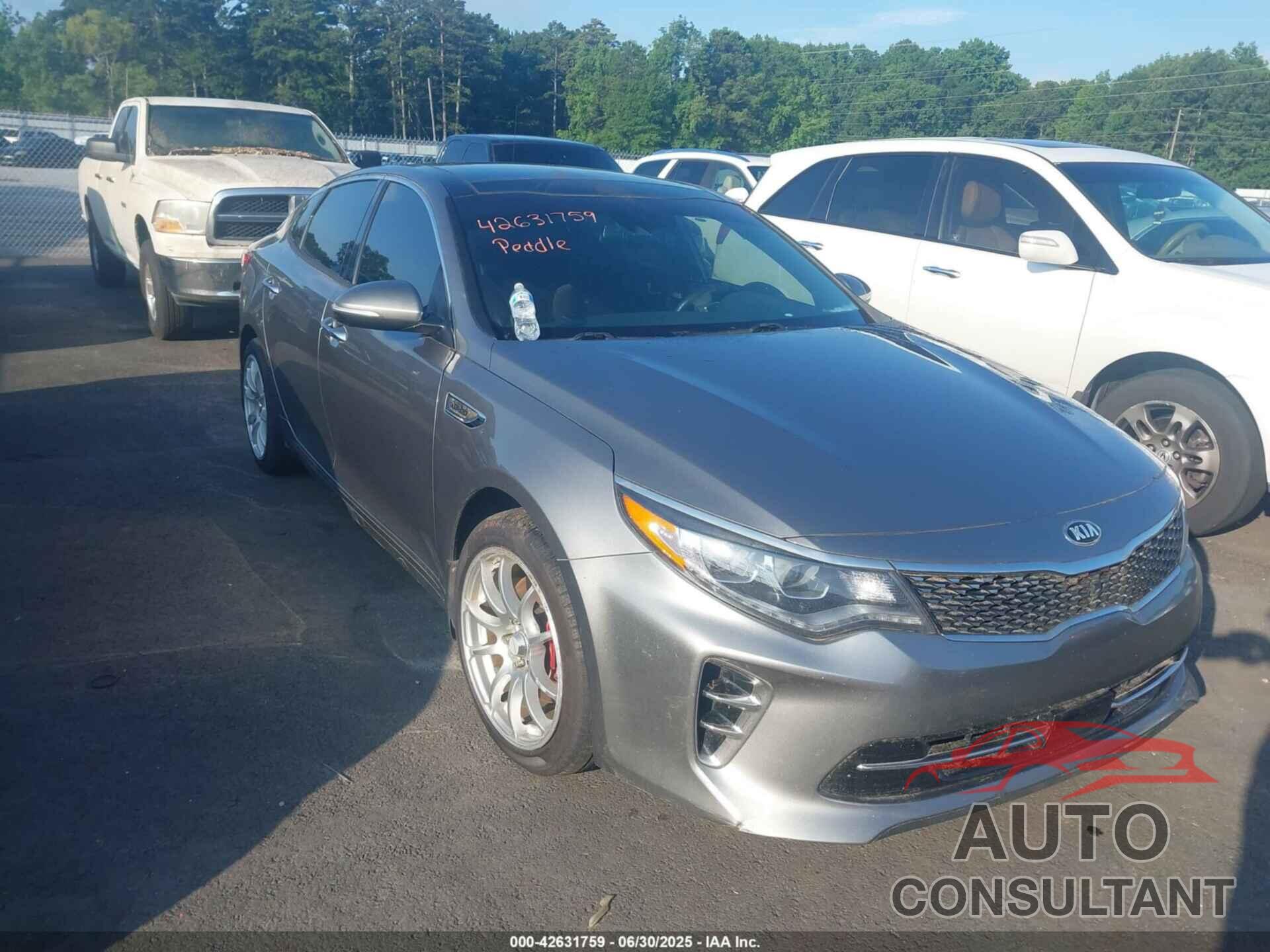 KIA OPTIMA 2017 - 5XXGV4L23HG171453