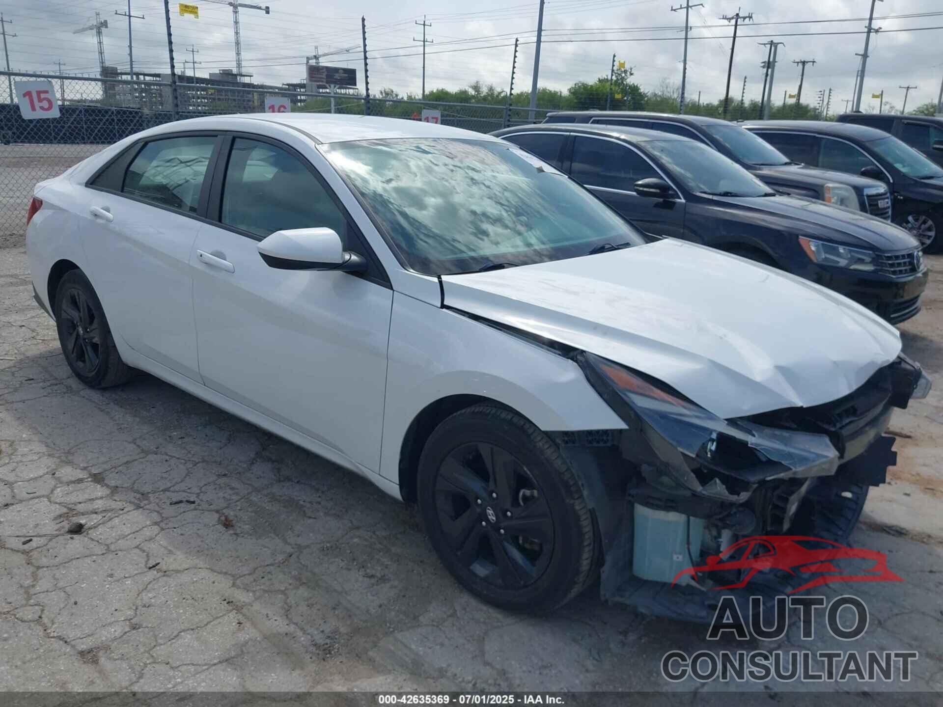 HYUNDAI ELANTRA 2023 - 5NPLM4AG5PH104081