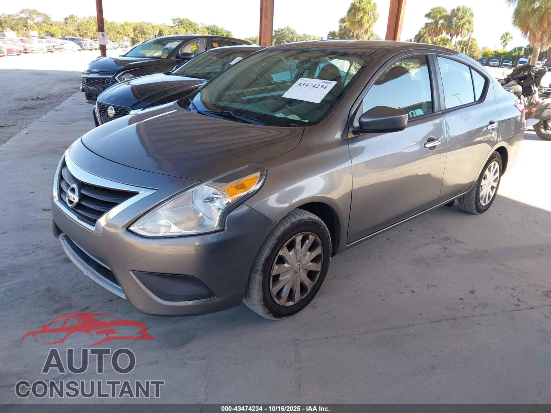 NISSAN VERSA 2017 - 3N1CN7AP3HL813174