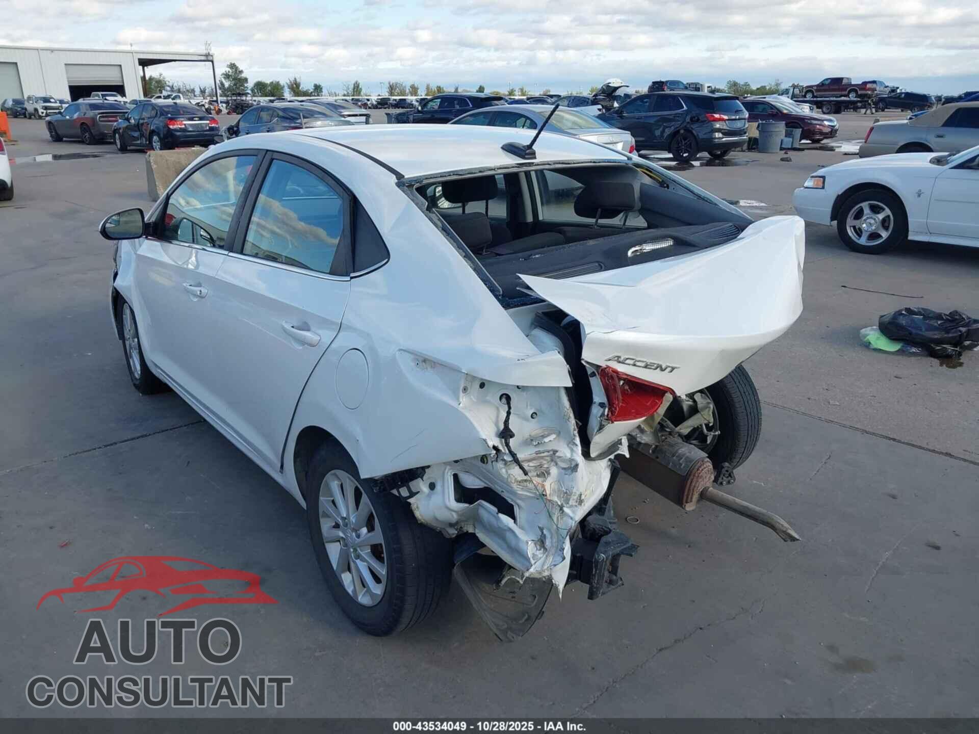 HYUNDAI ACCENT 2019 - 3KPC24A36KE061547