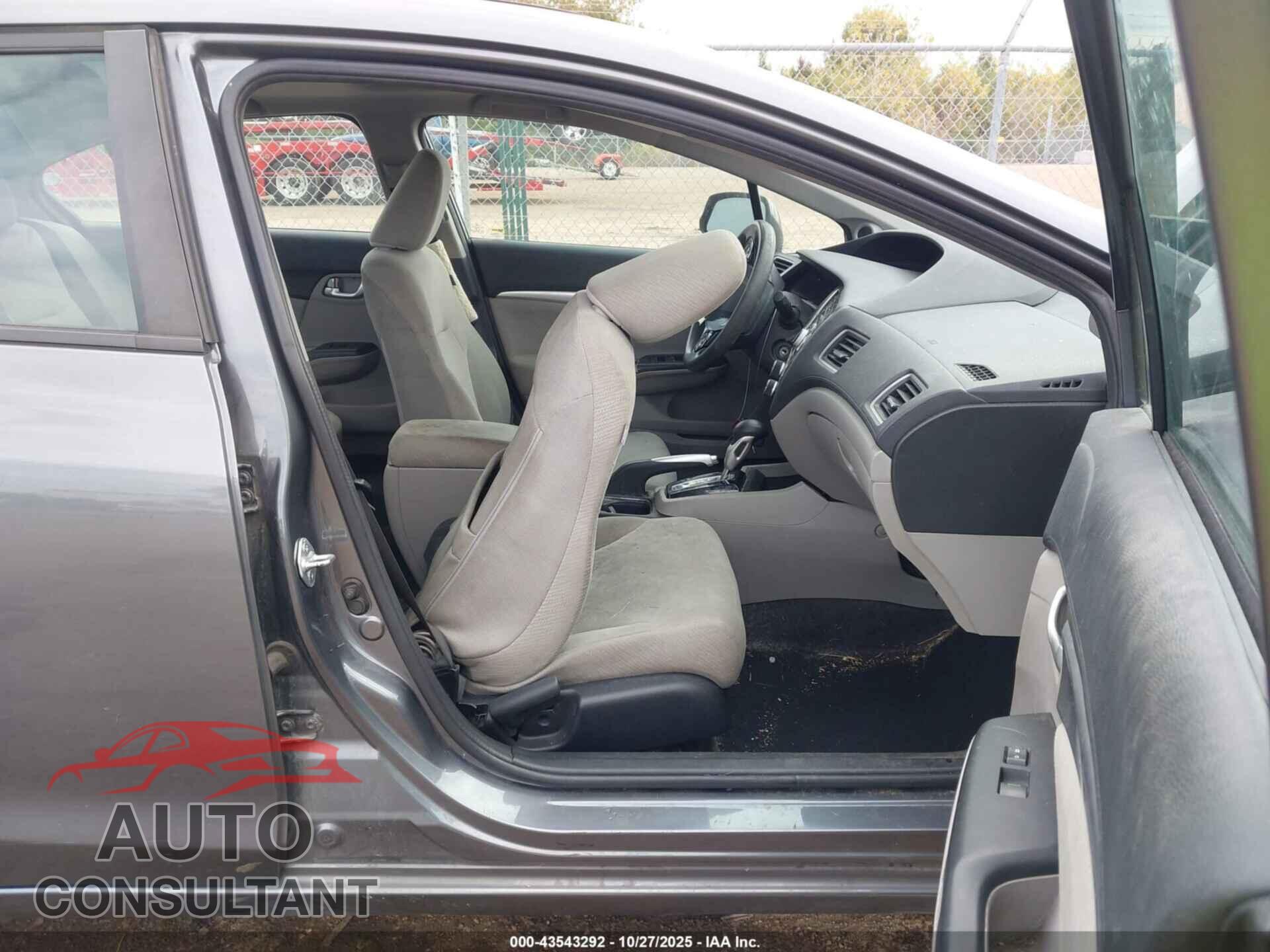 HONDA CIVIC 2013 - 19XFB2F84DE032430