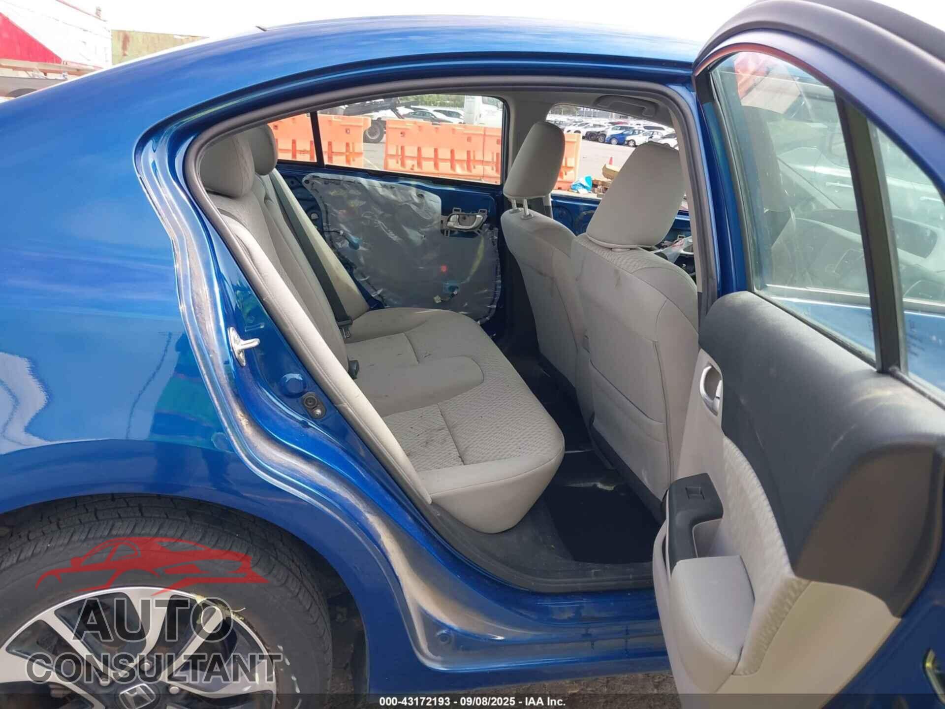 HONDA CIVIC 2015 - 19XFB2F85FE261072