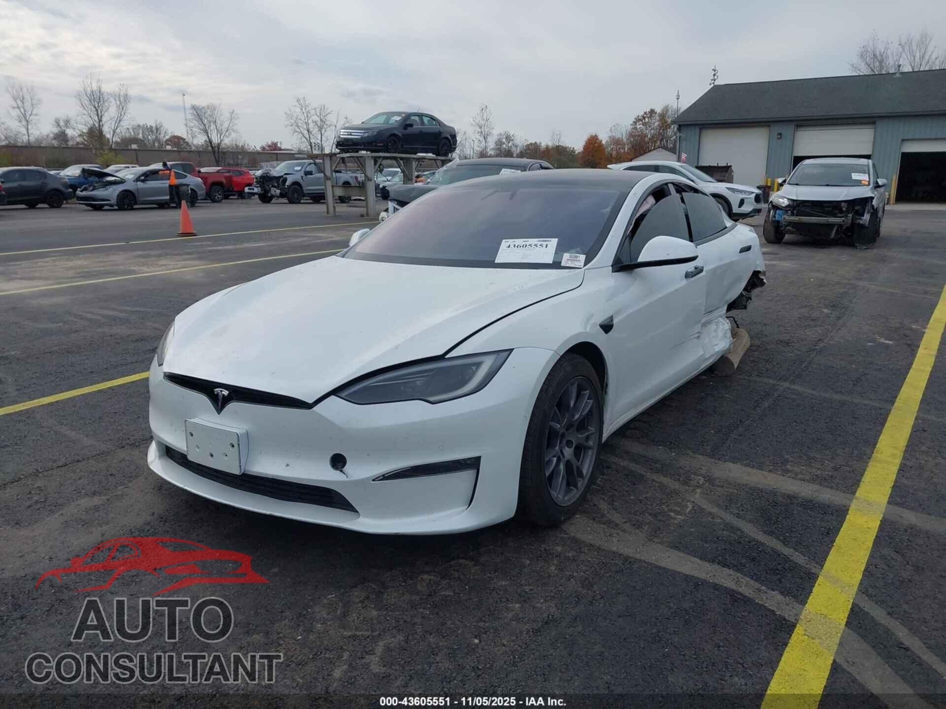 TESLA MODEL S 2022 - 5YJSA1E68NF477048