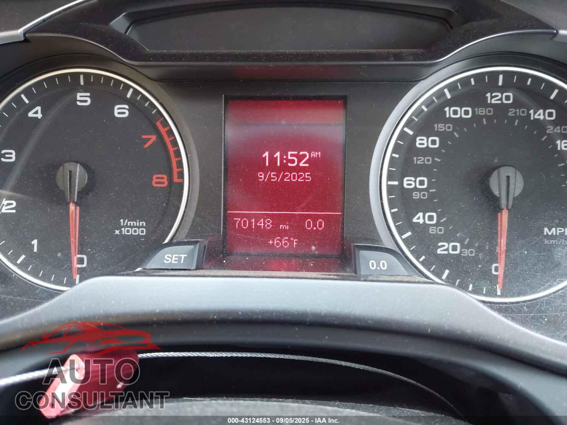 AUDI A4 2012 - WAUFFAFL6CA056231