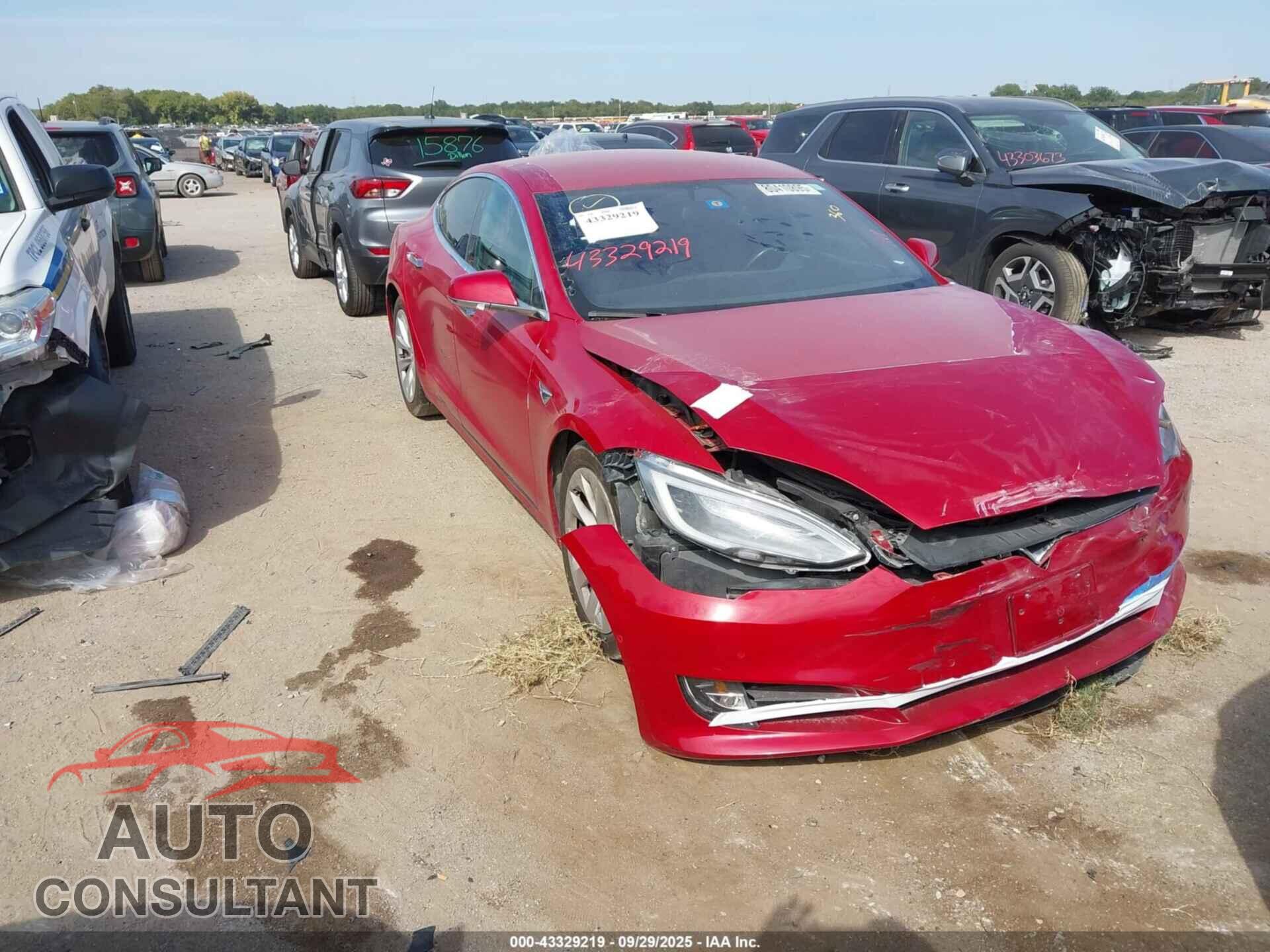 TESLA MODEL S 2016 - 5YJSA1E29GF160993