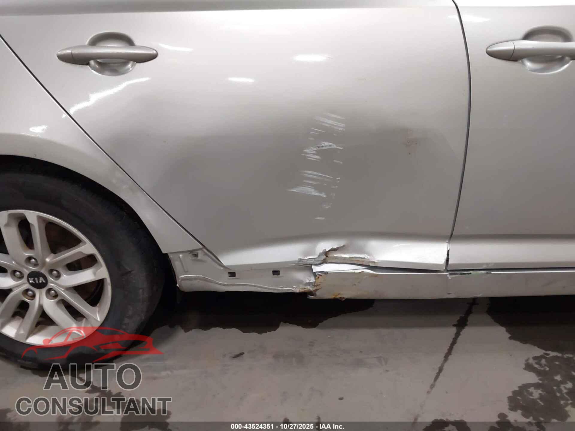 KIA OPTIMA 2011 - KNAGM4A79B5169409