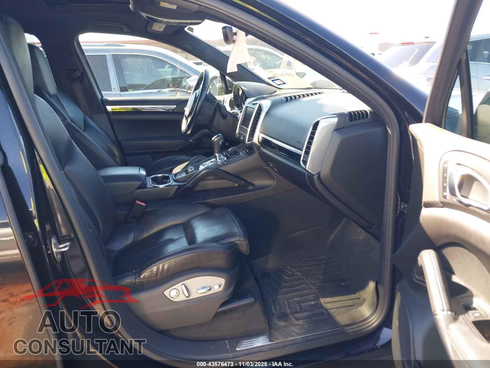PORSCHE CAYENNE 2011 - WP1AB2A2XBLA45263