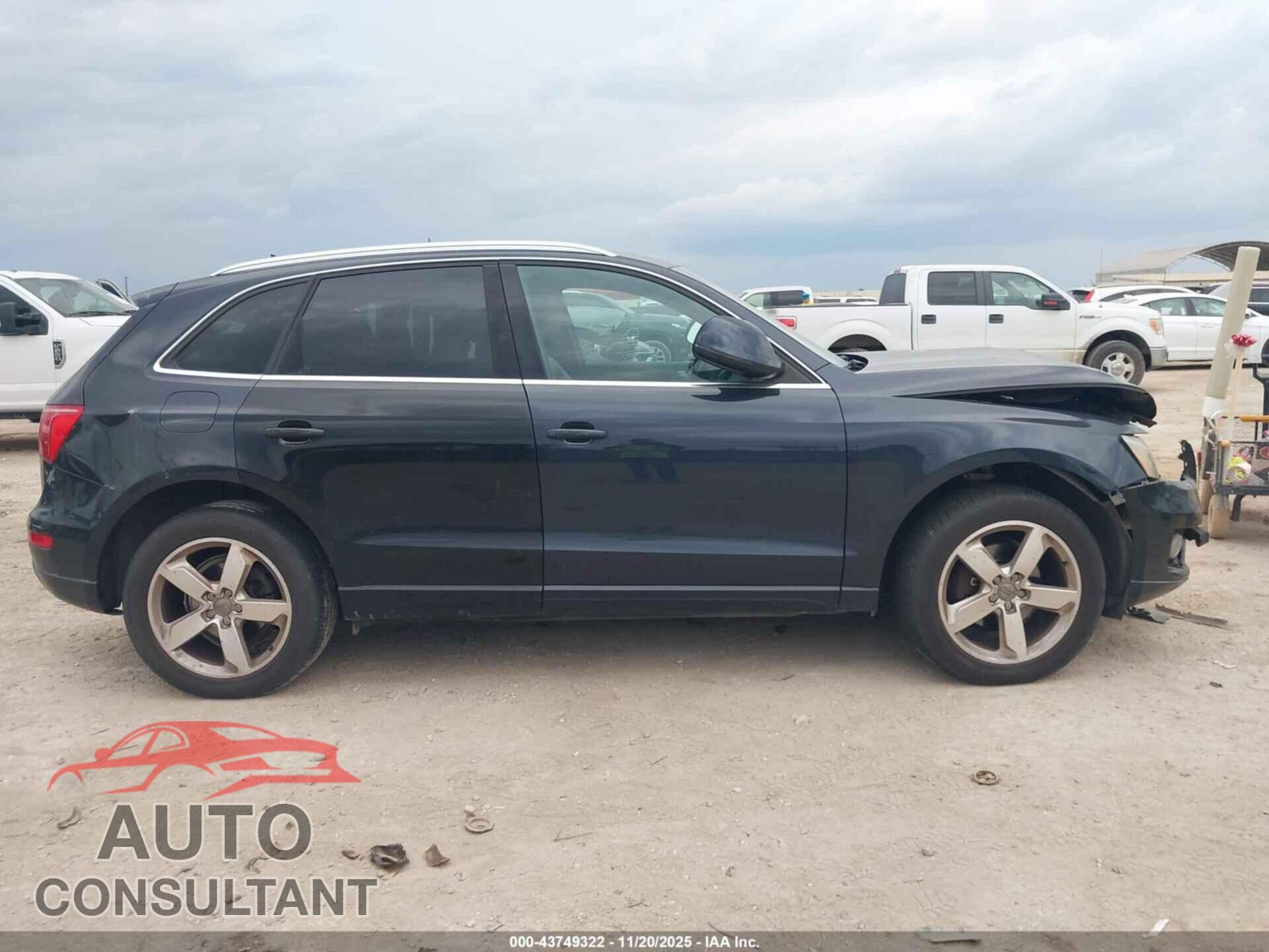 AUDI Q5 2012 - WA1LFAFP2CA045780