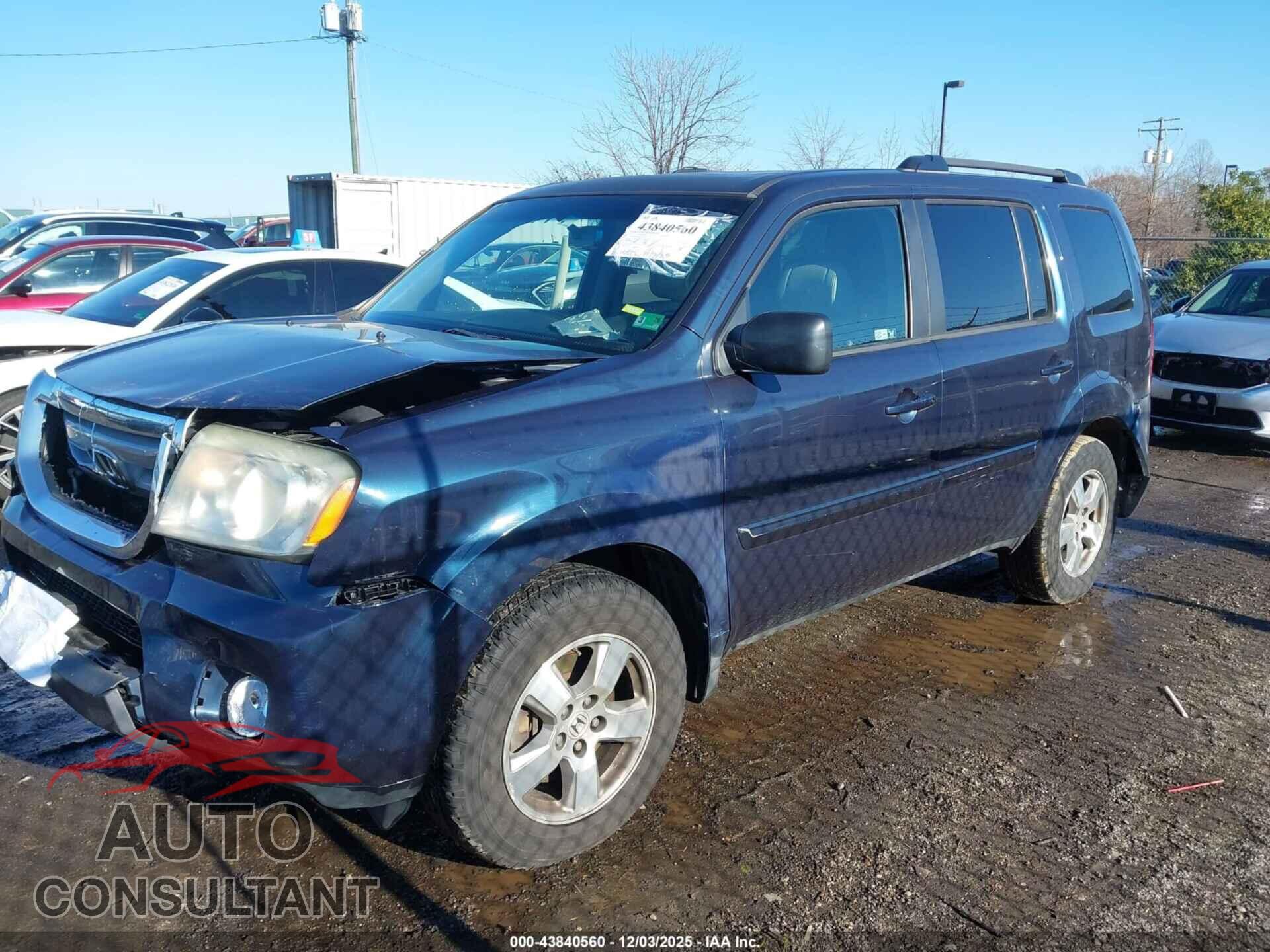 HONDA PILOT 2011 - 5FNYF3H50BB007280