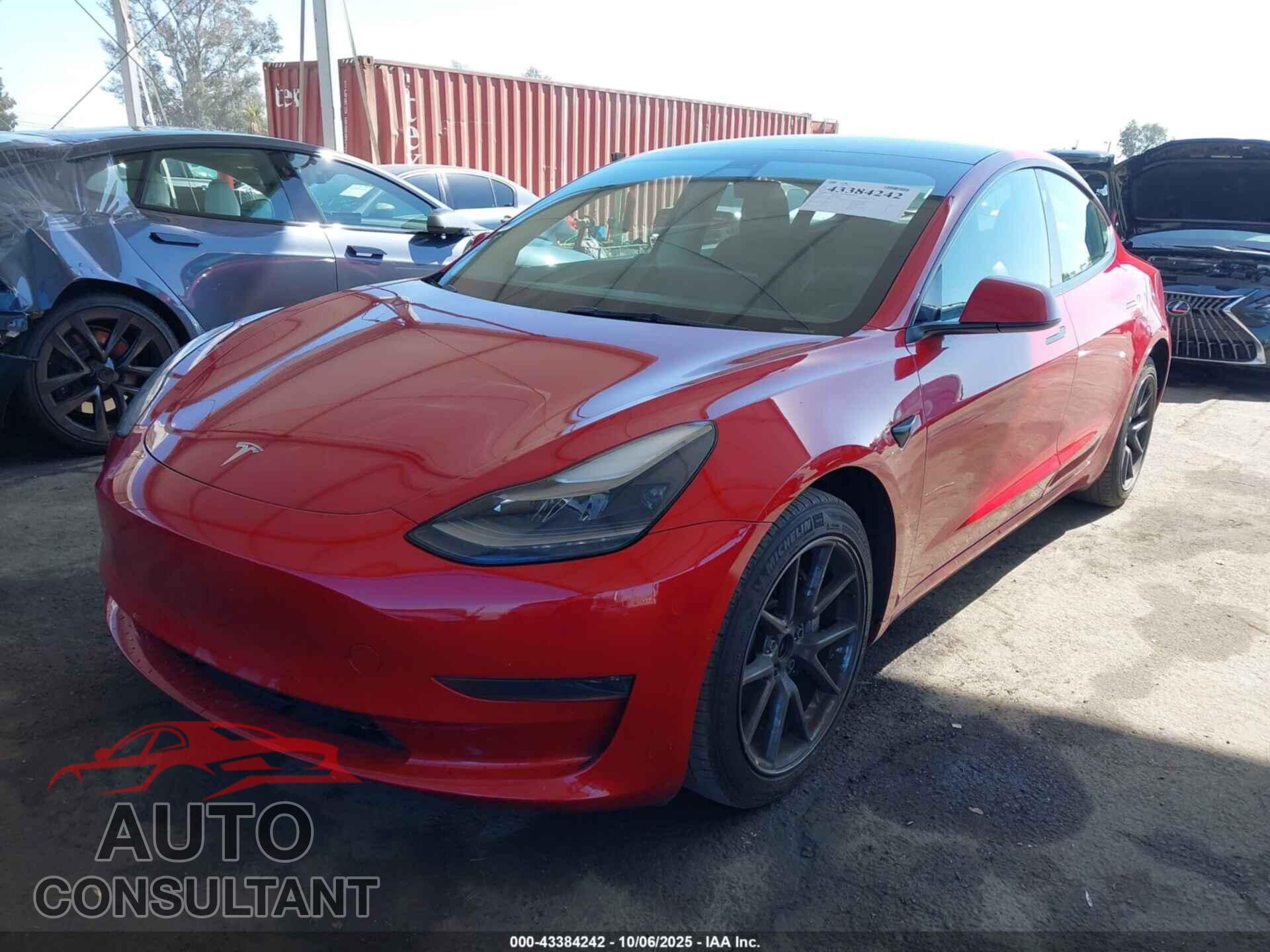 TESLA MODEL 3 2021 - 5YJ3E1EA5MF095085