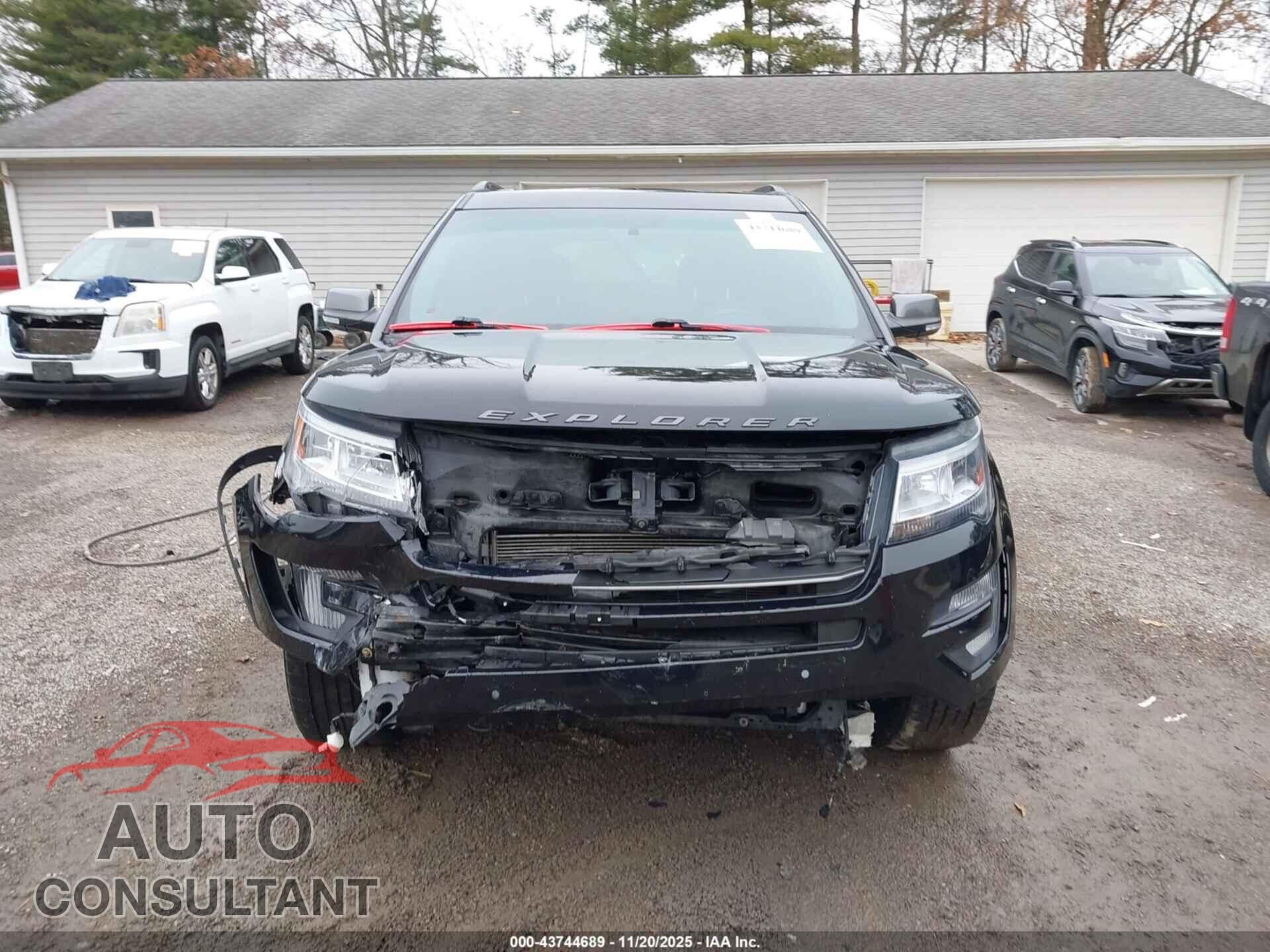 FORD EXPLORER 2017 - 1FM5K8D8XHGA28238