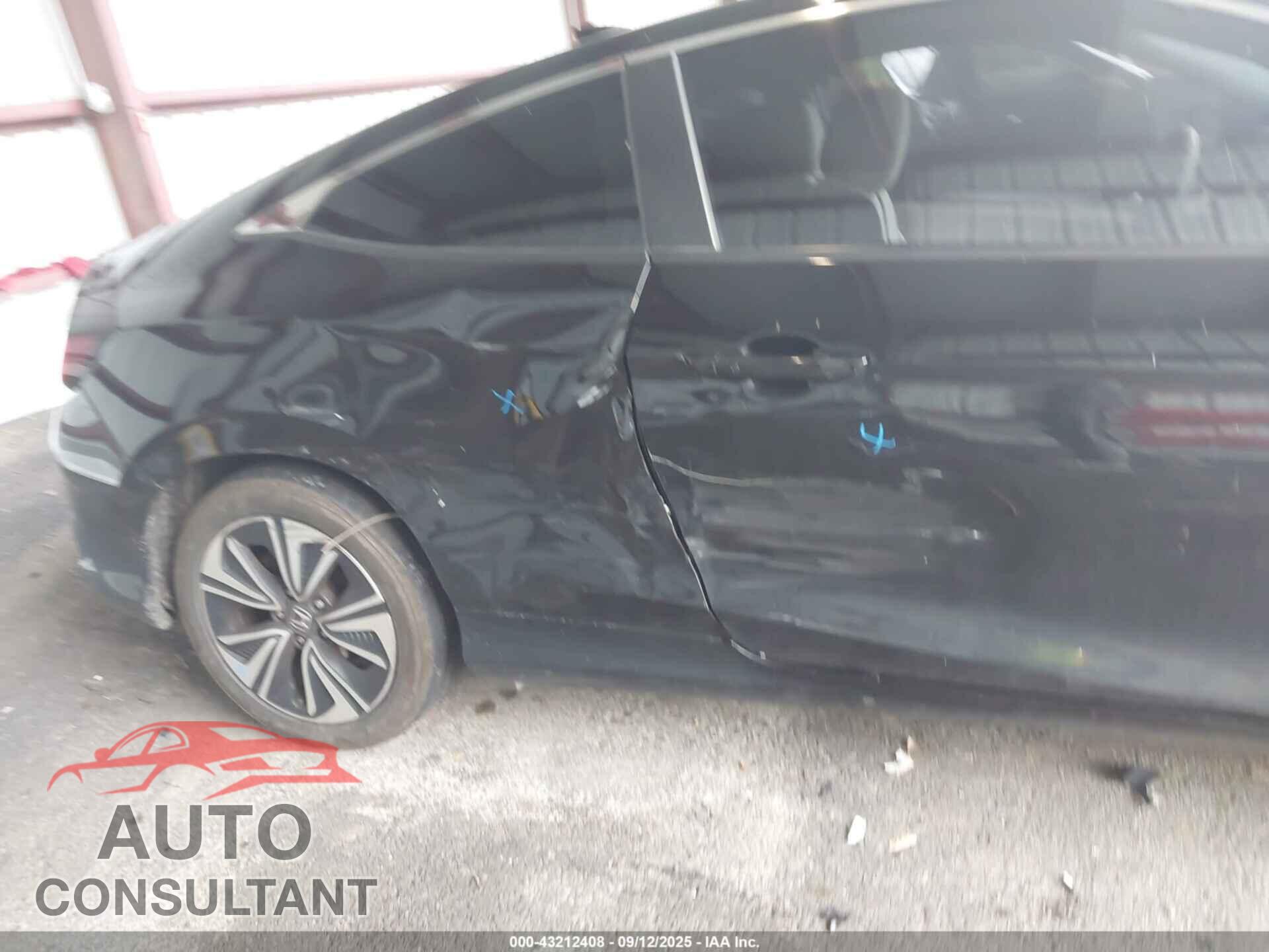 HONDA CIVIC 2017 - 2HGFC3B33HH361984