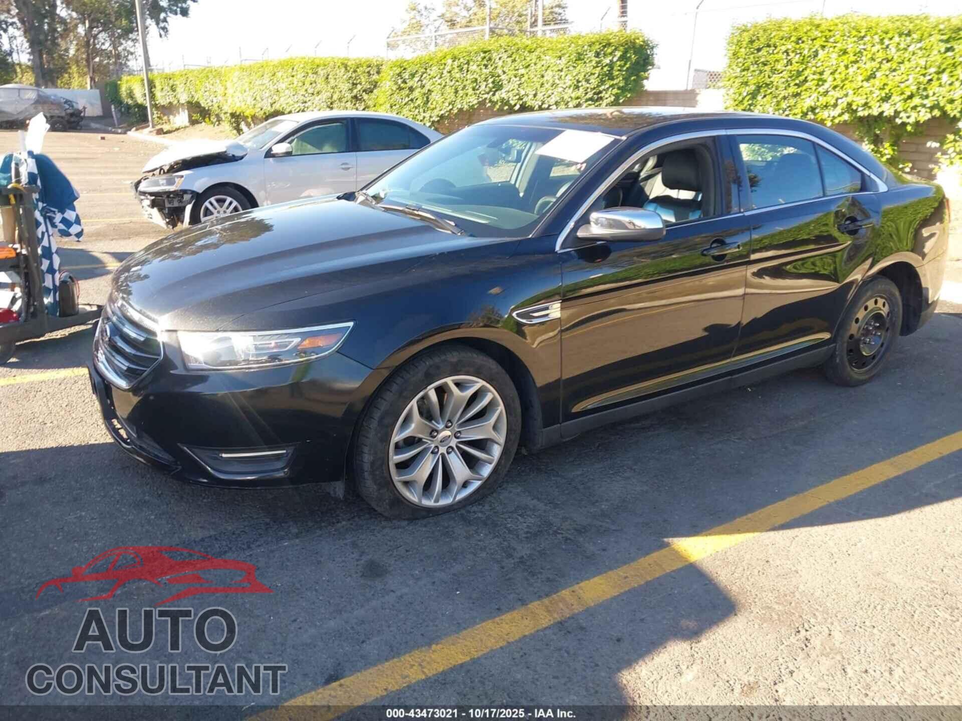 FORD TAURUS 2015 - 1FAHP2F88FG171334