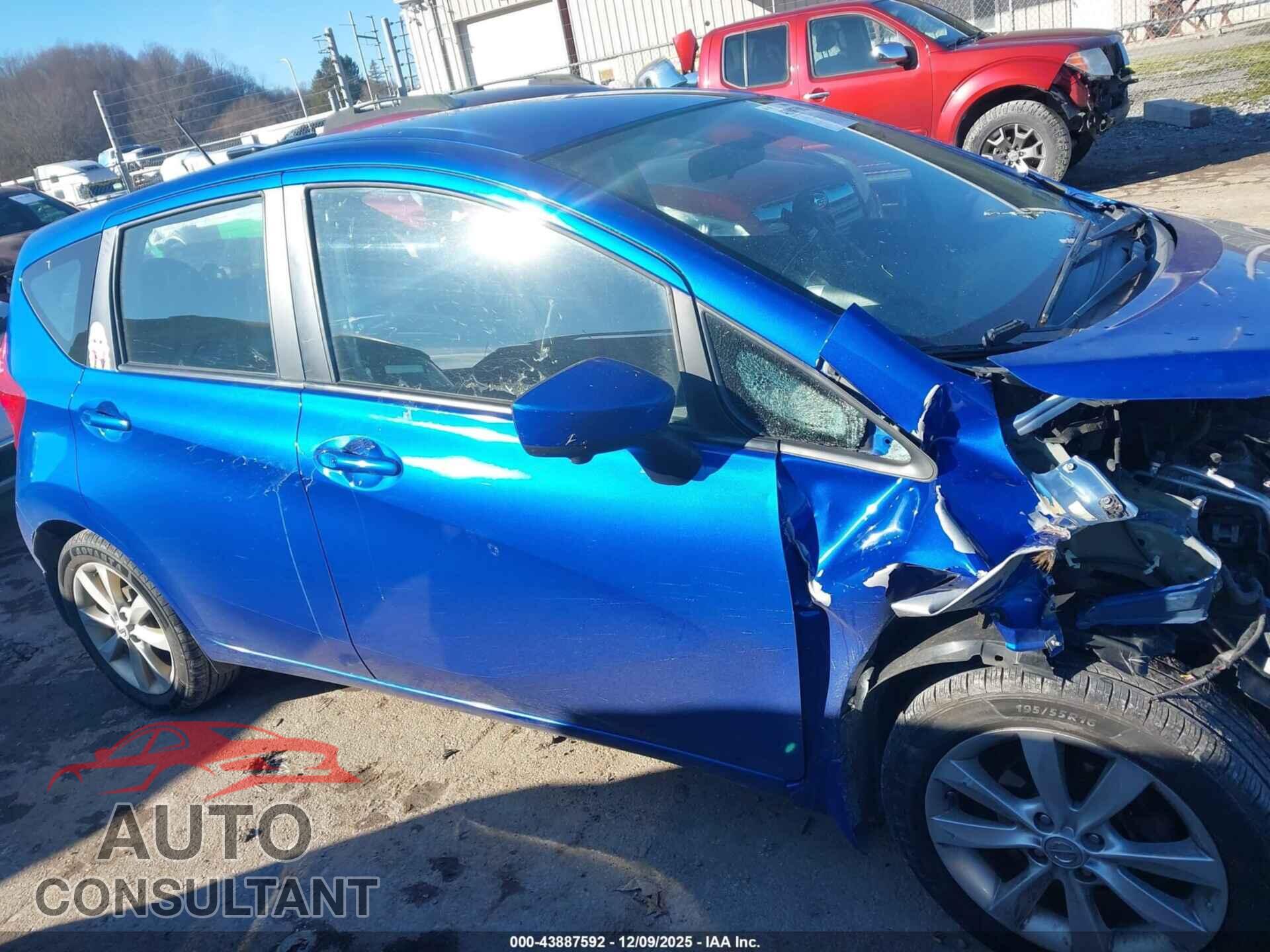 NISSAN VERSA NOTE 2015 - 3N1CE2CP8FL444230