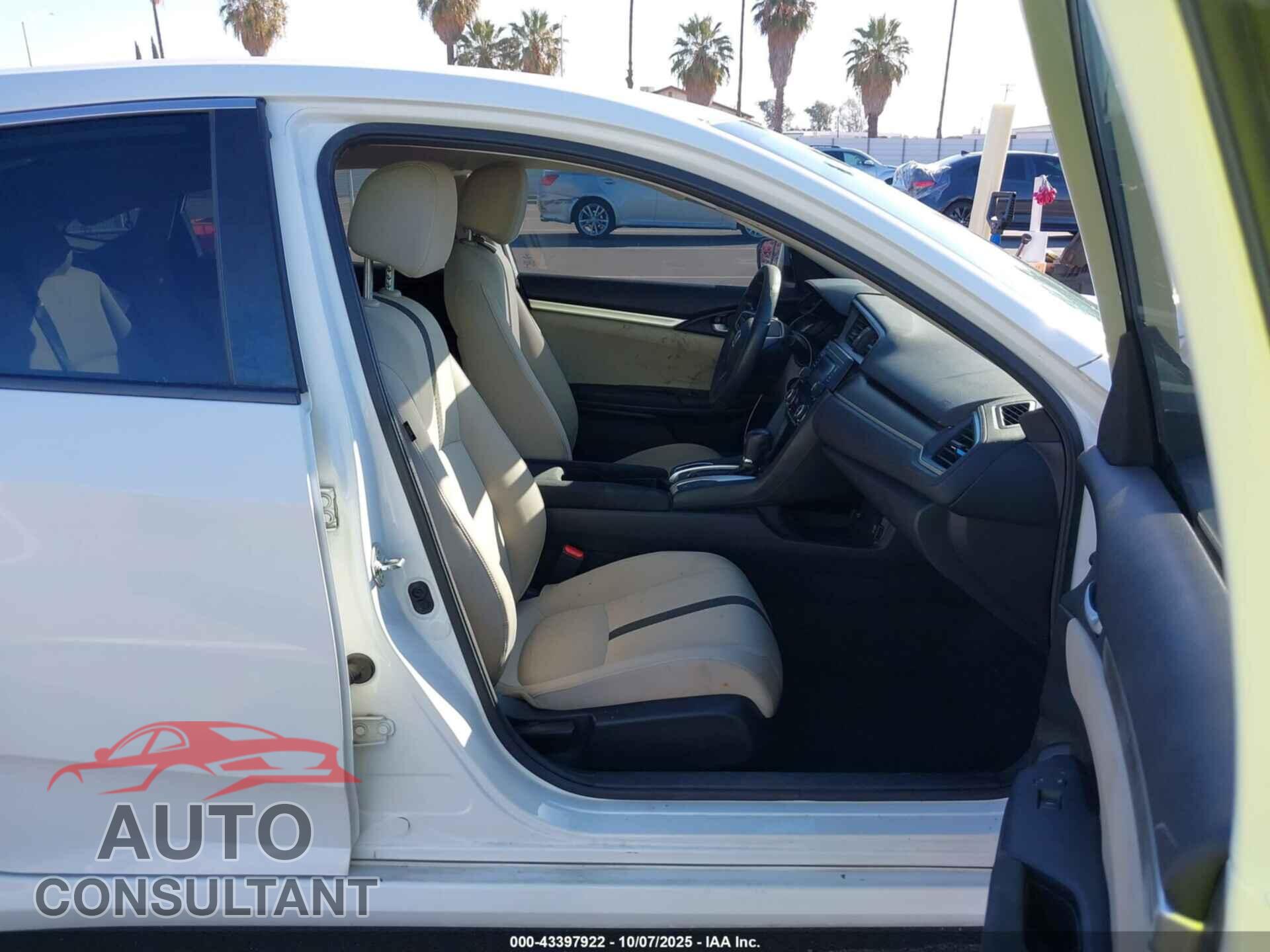 HONDA CIVIC 2017 - 2HGFC2F52HH539860