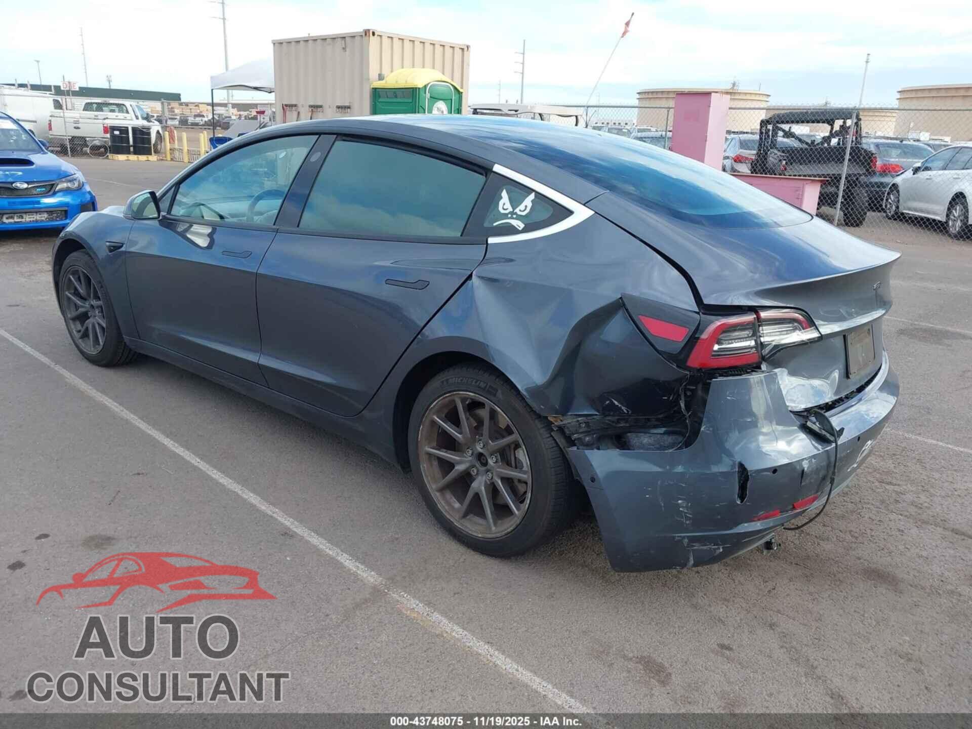 TESLA MODEL 3 2020 - 5YJ3E1EA6LF658076