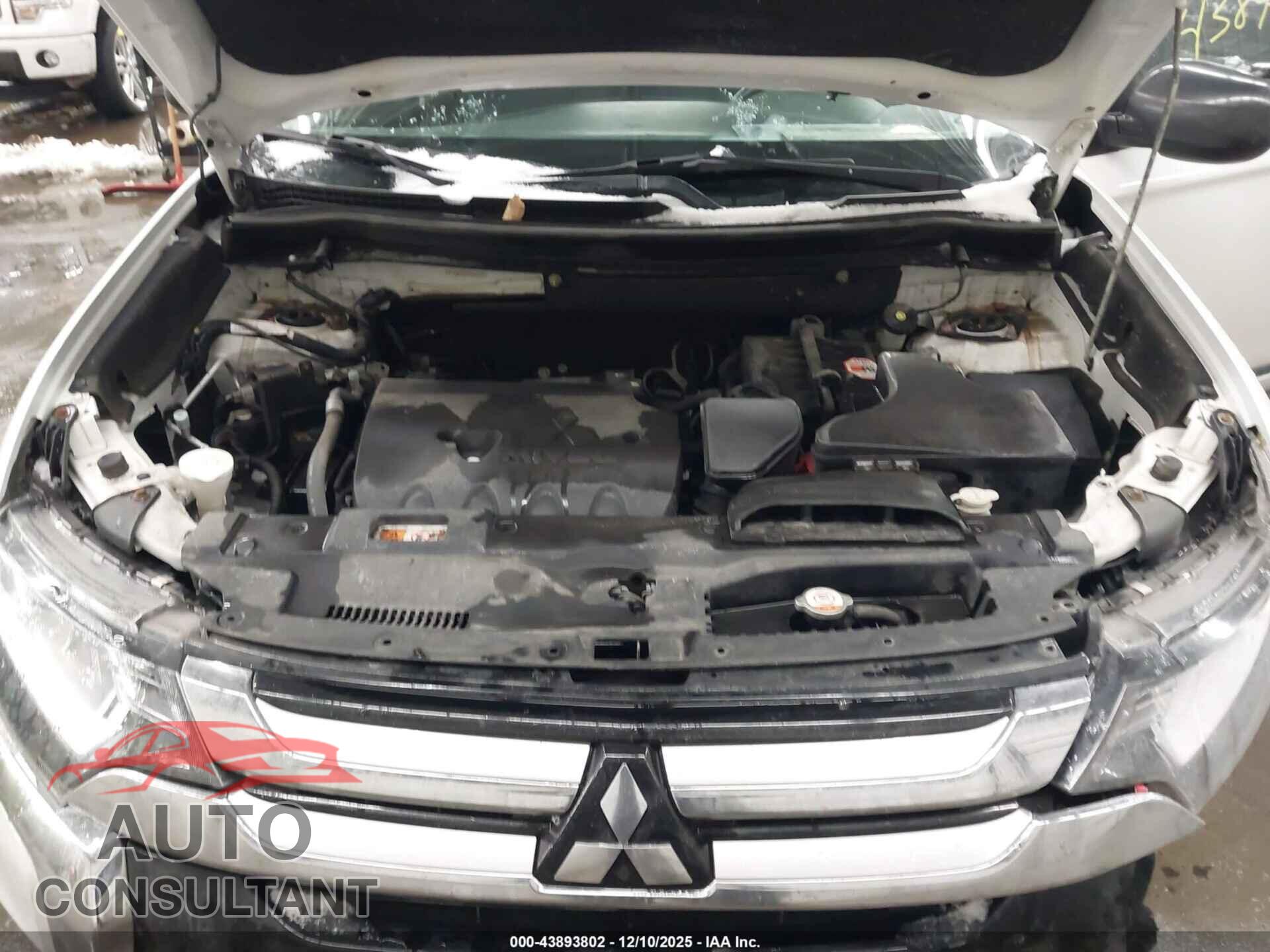 MITSUBISHI OUTLANDER 2017 - JA4AZ2A3XHZ018120