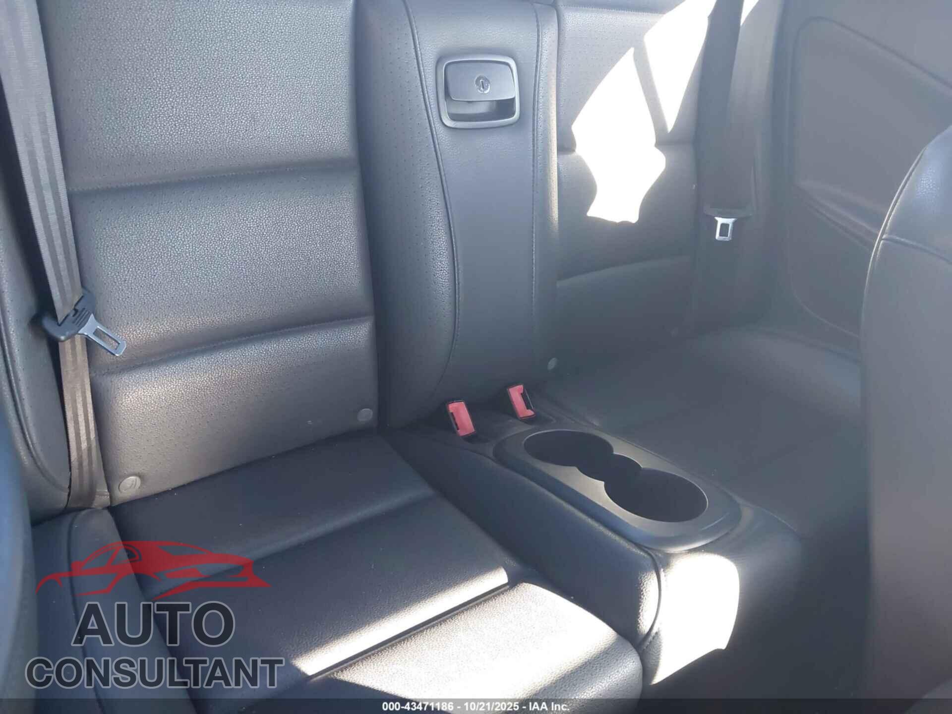 VOLKSWAGEN EOS 2012 - WVWBW7AH5CV013113