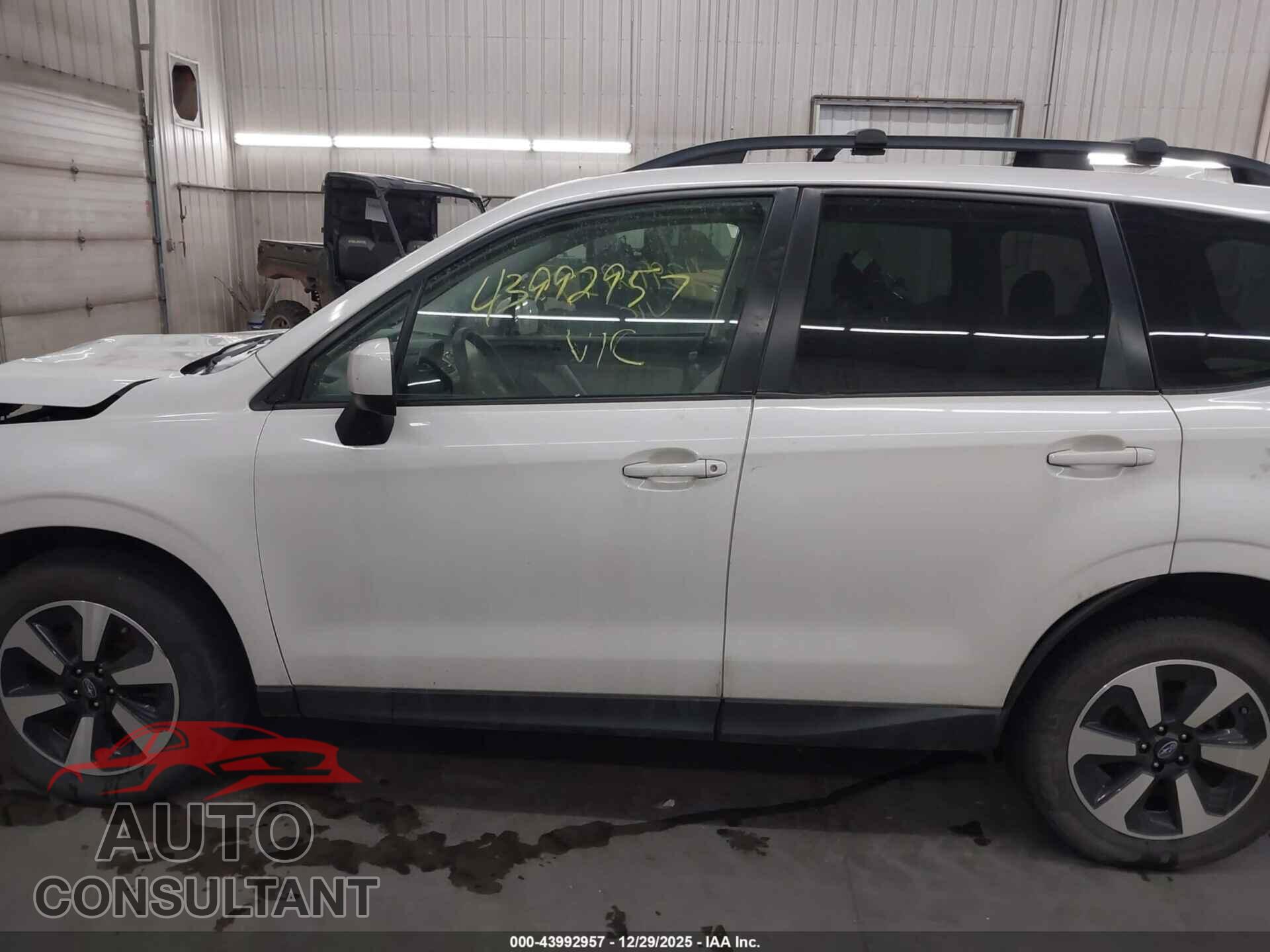 SUBARU FORESTER 2017 - JF2SJAEC7HH804213