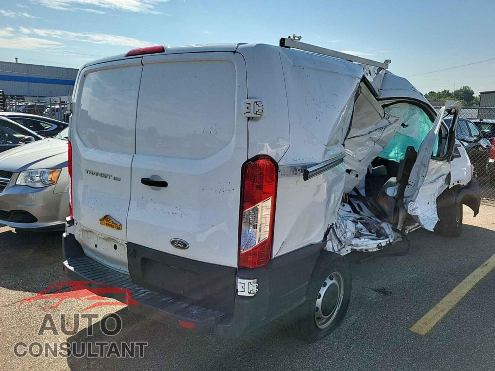 FORD TRANSIT 2017 - 1FTYE1YMXHKB17649