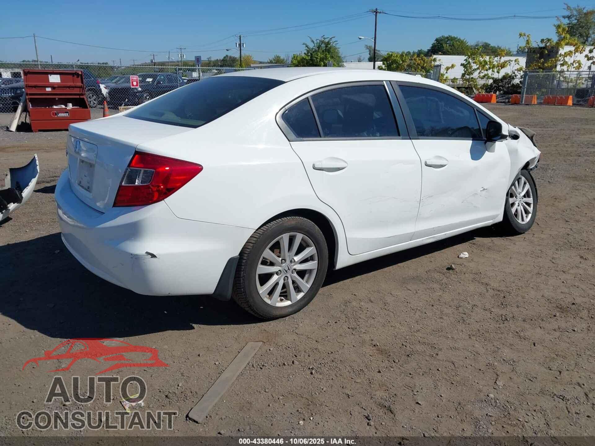 HONDA CIVIC 2012 - 2HGFB2F83CH320072