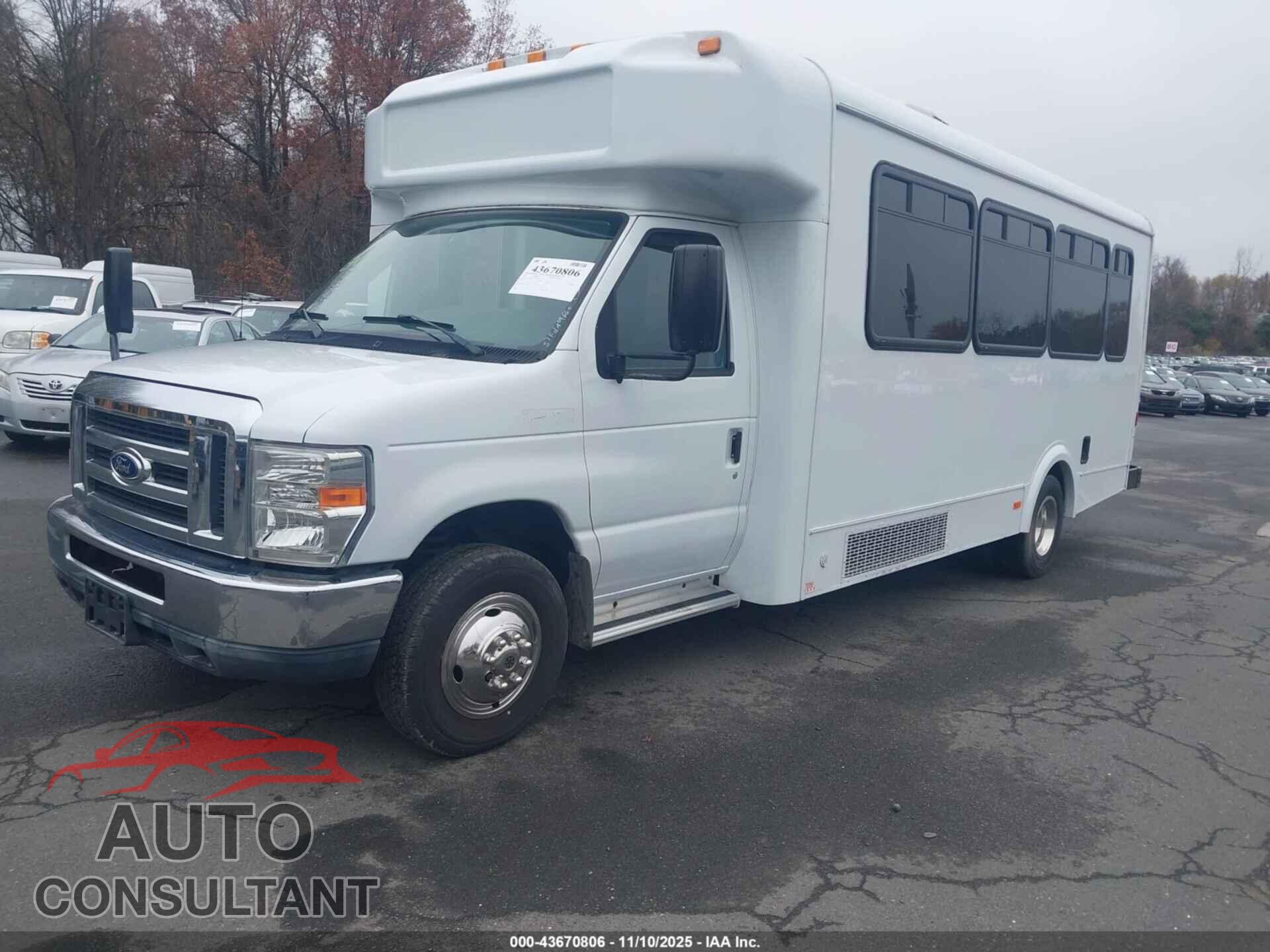 FORD E-450 CUTAWAY 2015 - 1FDFE4FS7FDA09660