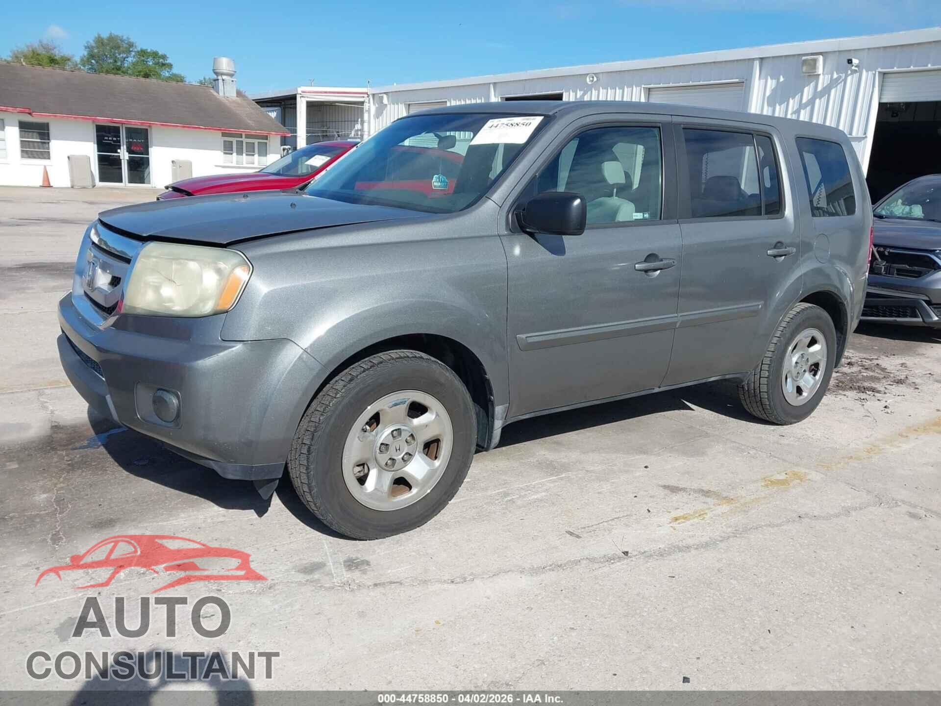 HONDA PILOT 2011 - 5FNYF3H22BB032963
