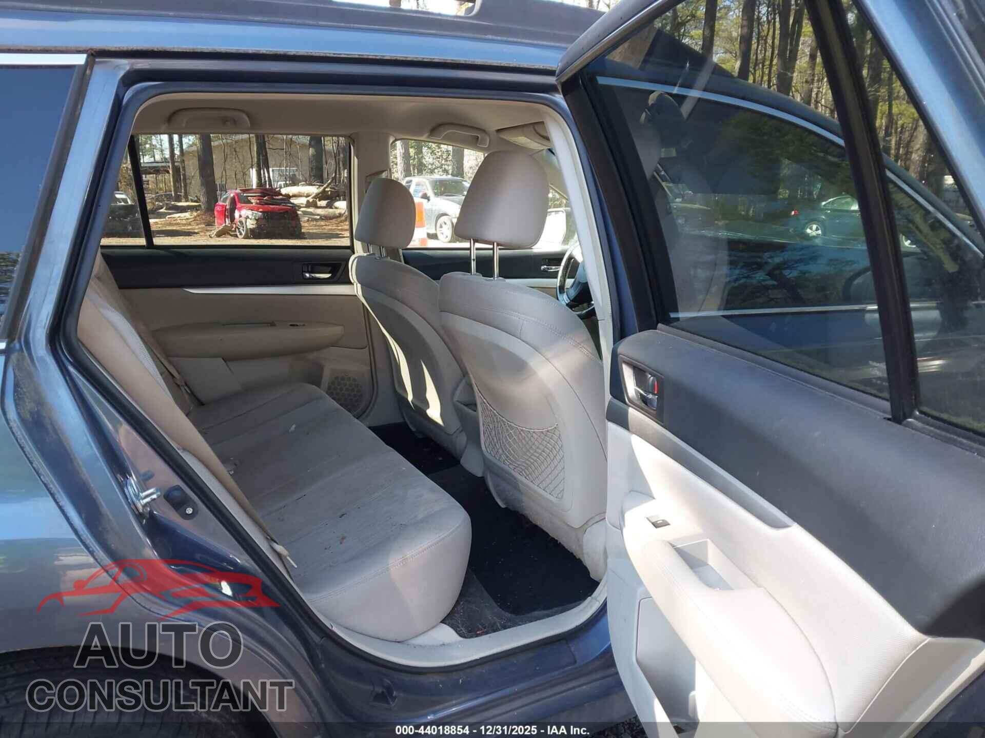 SUBARU OUTBACK 2013 - 4S4BRCCC5D3312059