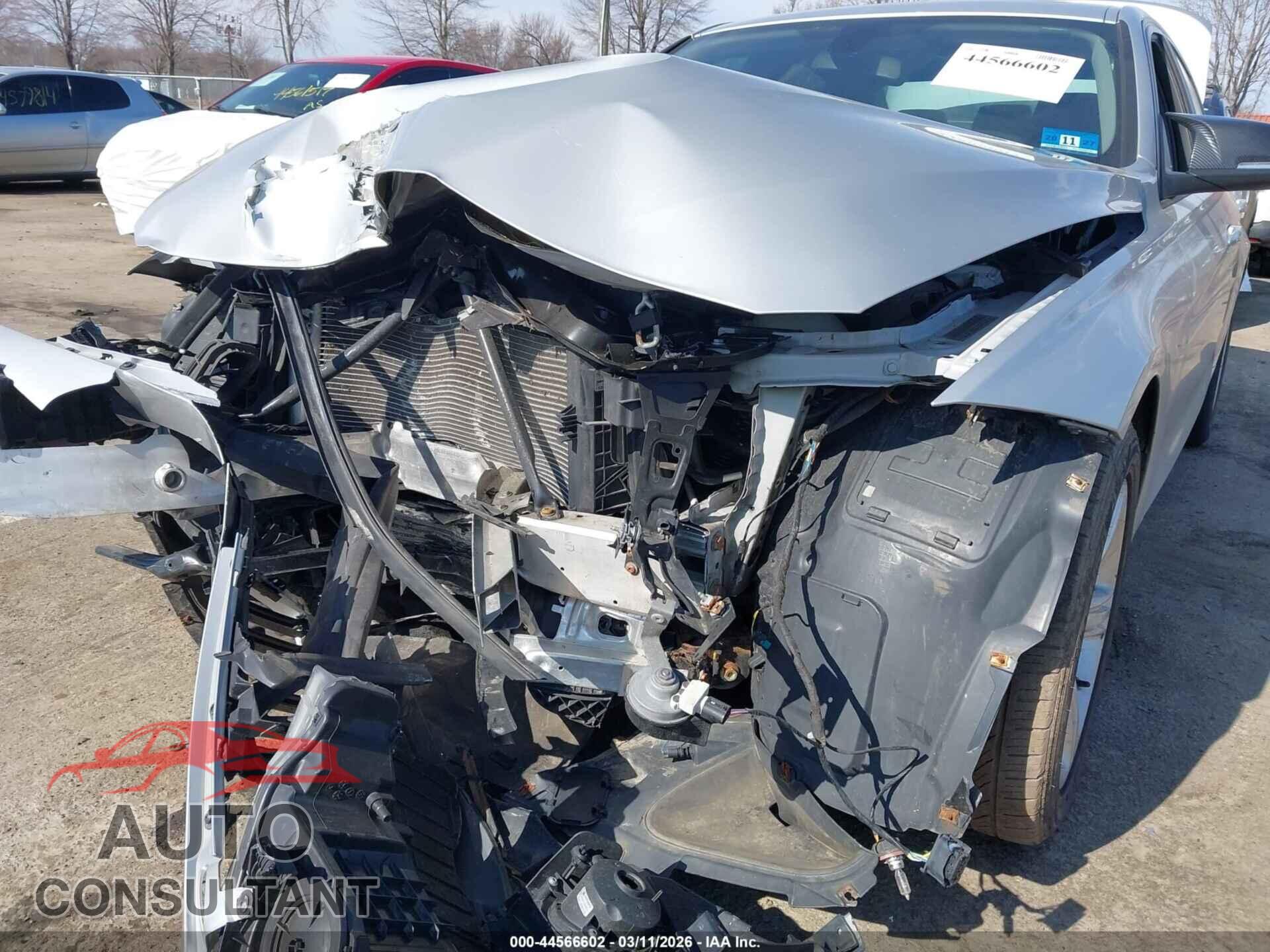 BMW 320I 2014 - WBA3C3C56EF986908
