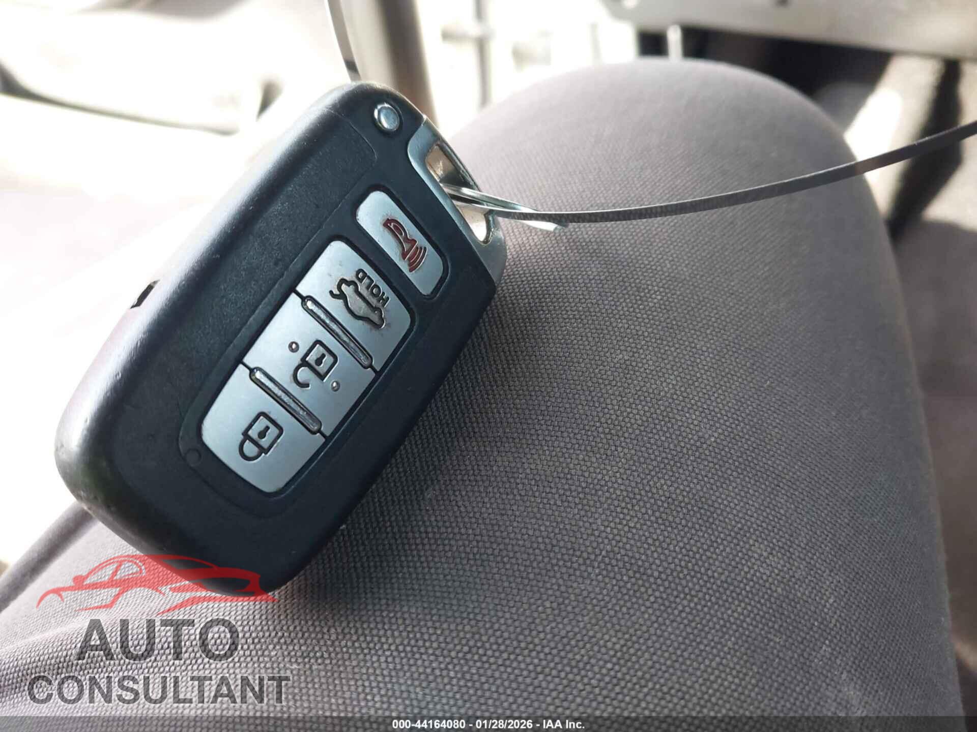 KIA OPTIMA 2013 - 5XXGR4A67DG100549