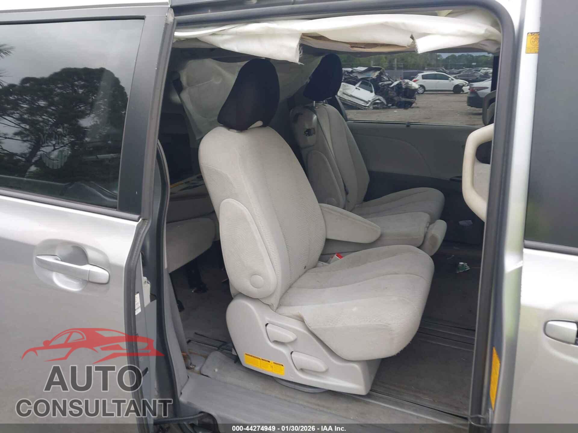 TOYOTA SIENNA 2012 - 5TDKK3DC6CS183883