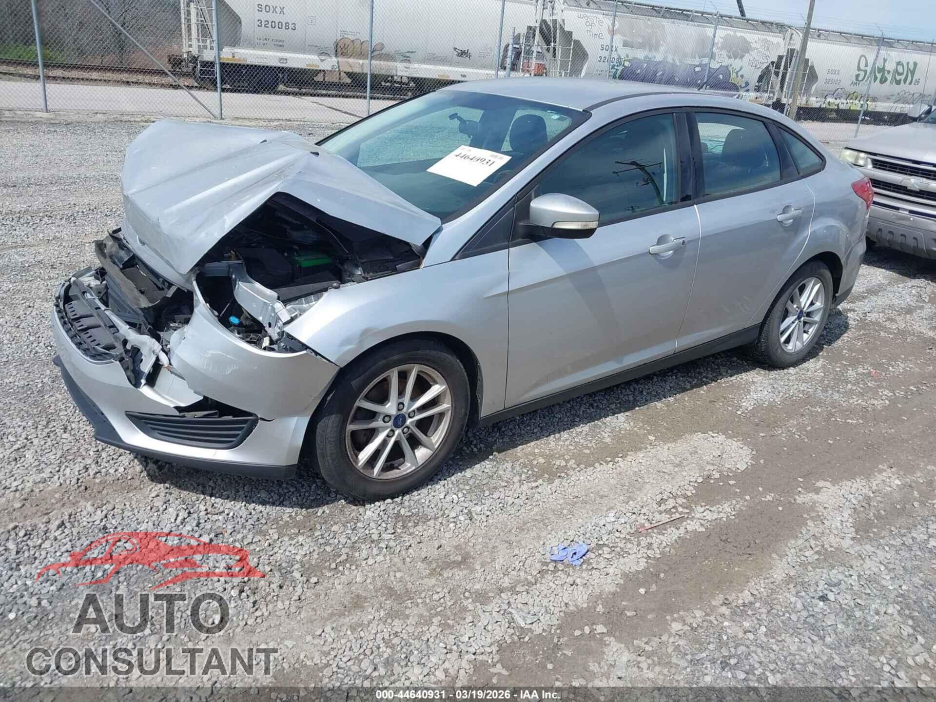 FORD FOCUS 2017 - 1FADP3F22HL278700