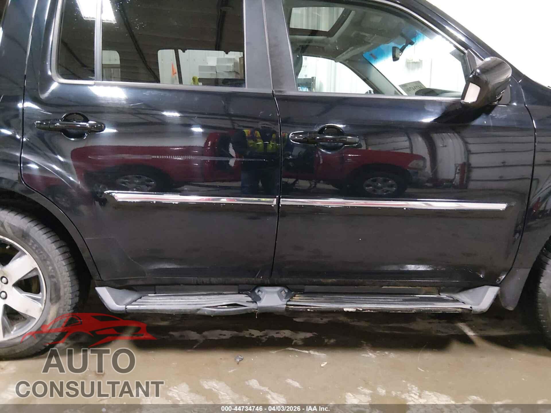 HONDA PILOT 2015 - 5FNYF4H96FB009498