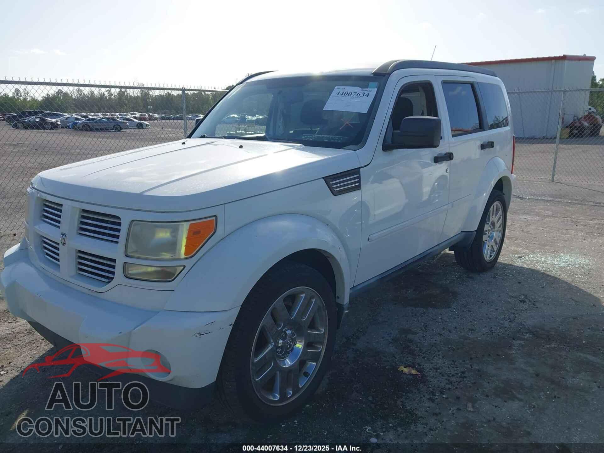 DODGE NITRO 2011 - 1D4PT4GX8BW512284