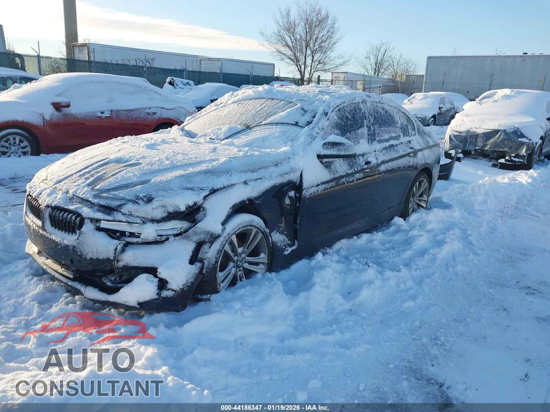 BMW 330I 2017 - WBA8D9C53HA003660