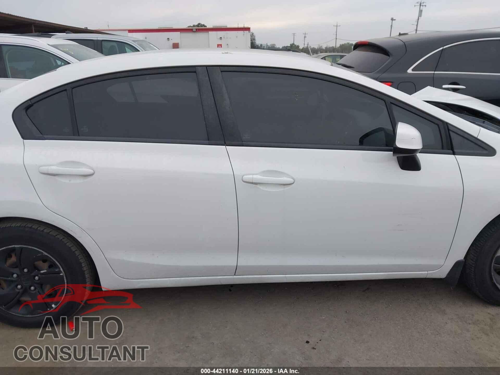 HONDA CIVIC 2013 - 19XFB2F55DE260829