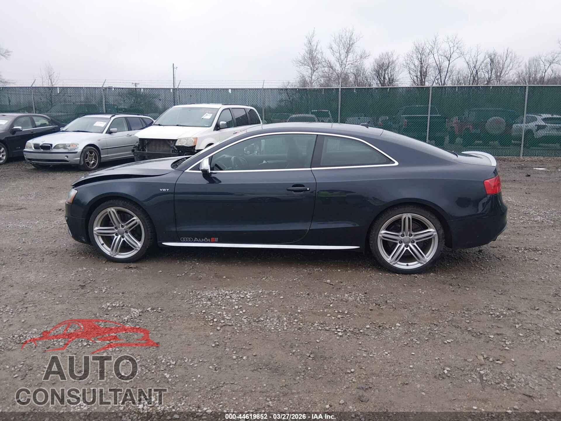 AUDI S5 2013 - WAUCGAFR9DA001424