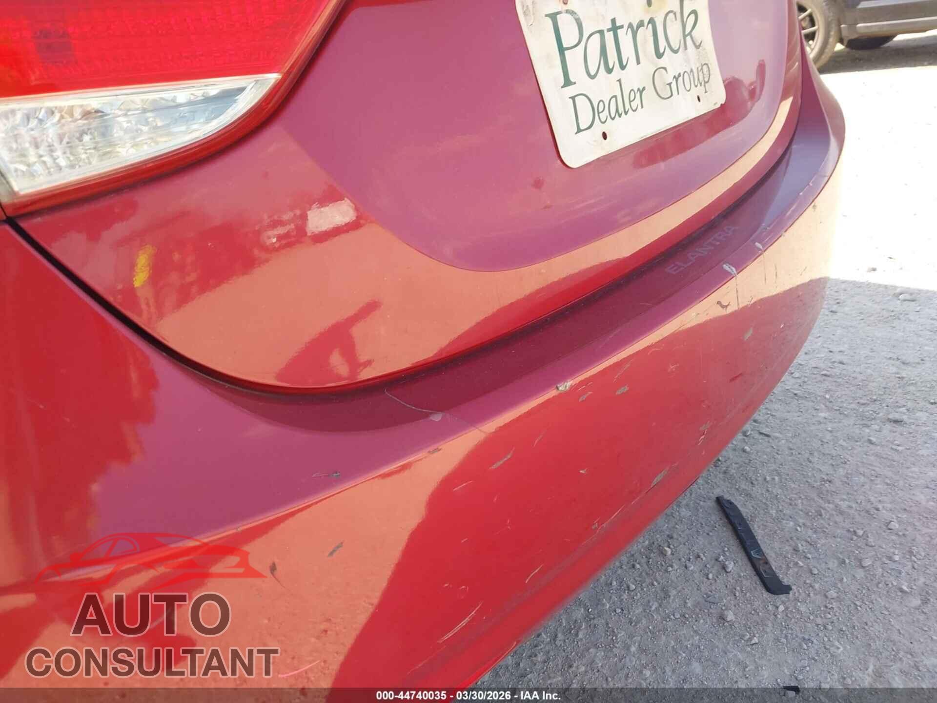 HYUNDAI ELANTRA 2013 - KMHDH4AE8DU606975