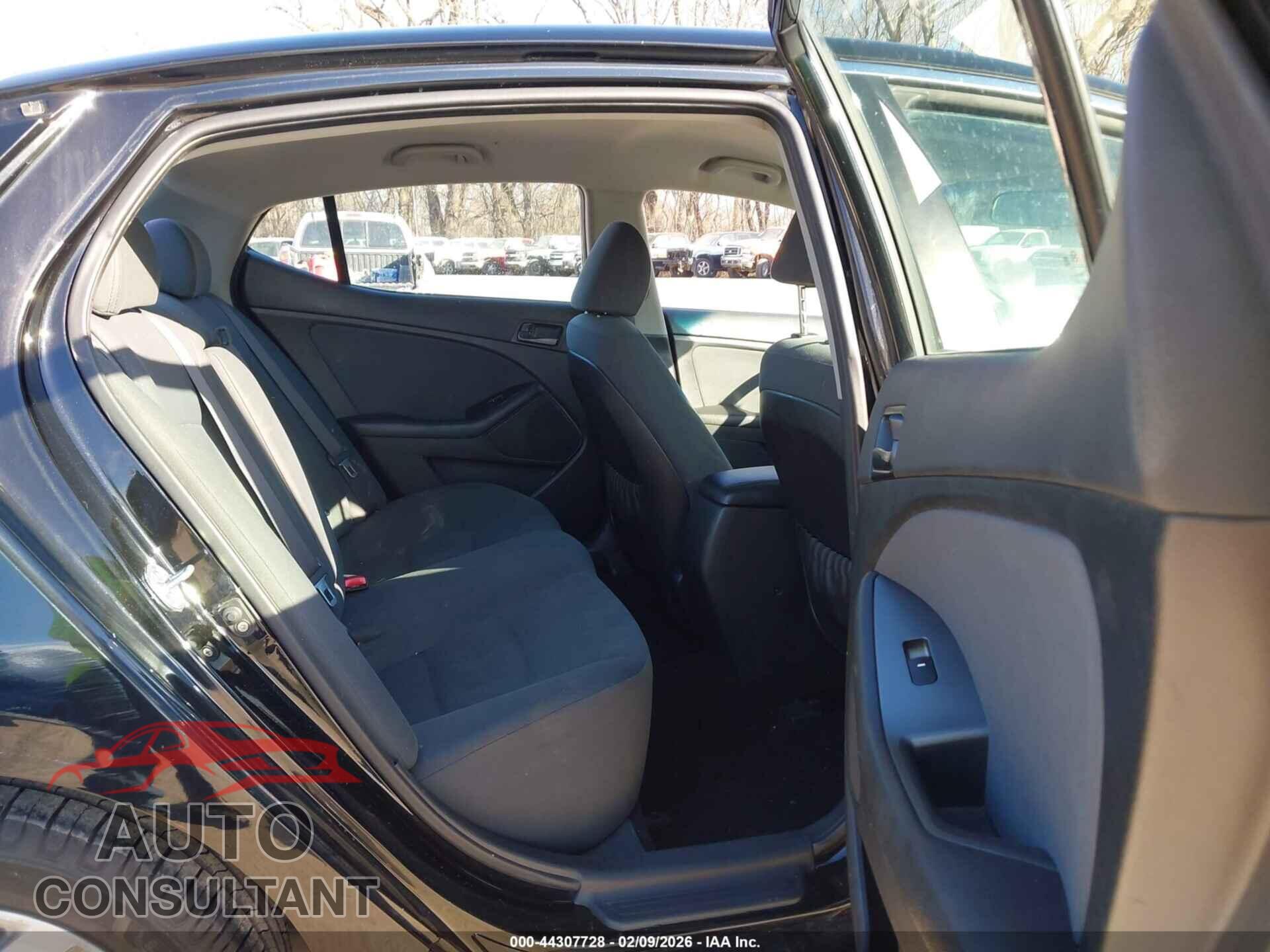 KIA OPTIMA 2015 - KNAGM4A79F5613877