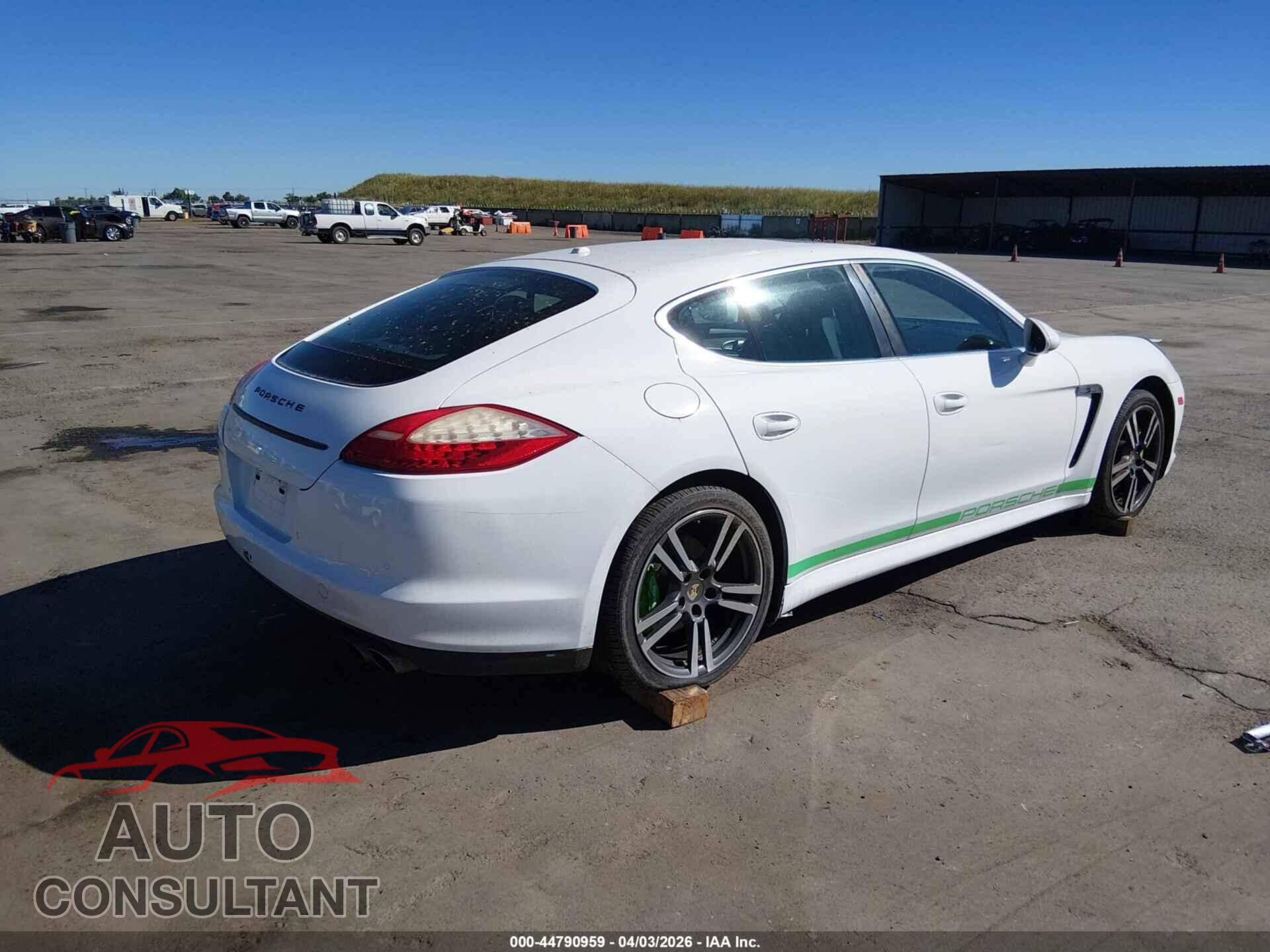 PORSCHE PANAMERA 2011 - WP0AB2A73BL062306